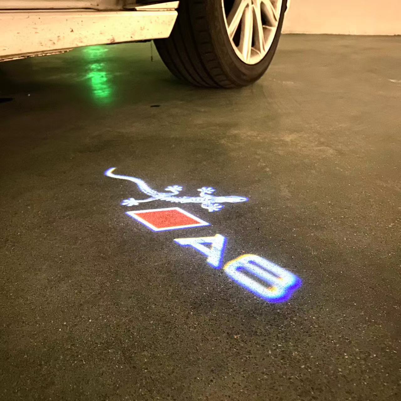 AUDI A8 LOGO PROJECTOT LIGHTS Nr.46B6(quantity 1 = 2 Logo Films /2 door lights）