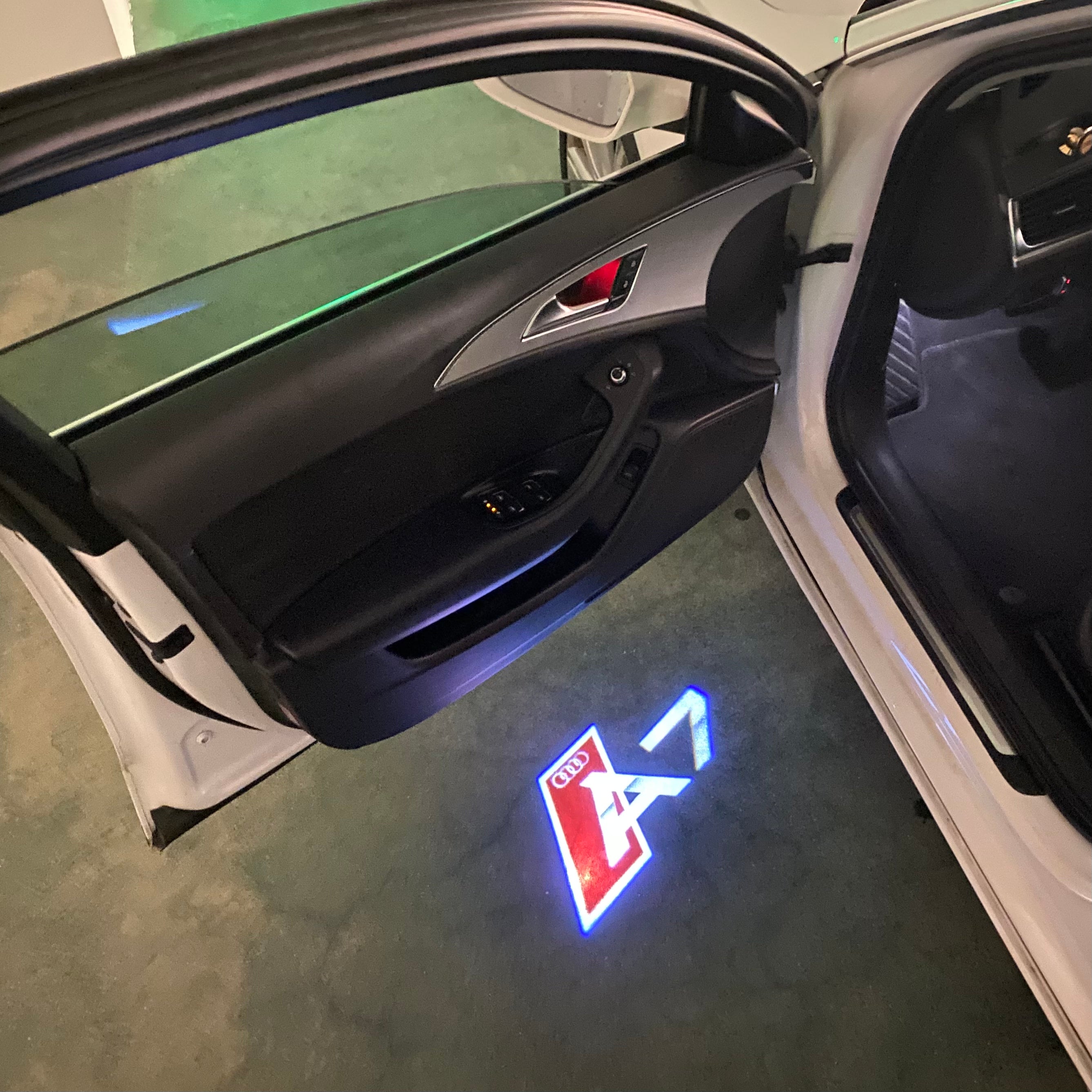 AUDI LOGO PROJECTOT LIGHTS Nr.120 (quantité 1 = 2 Logo Films /2 feux de porte)