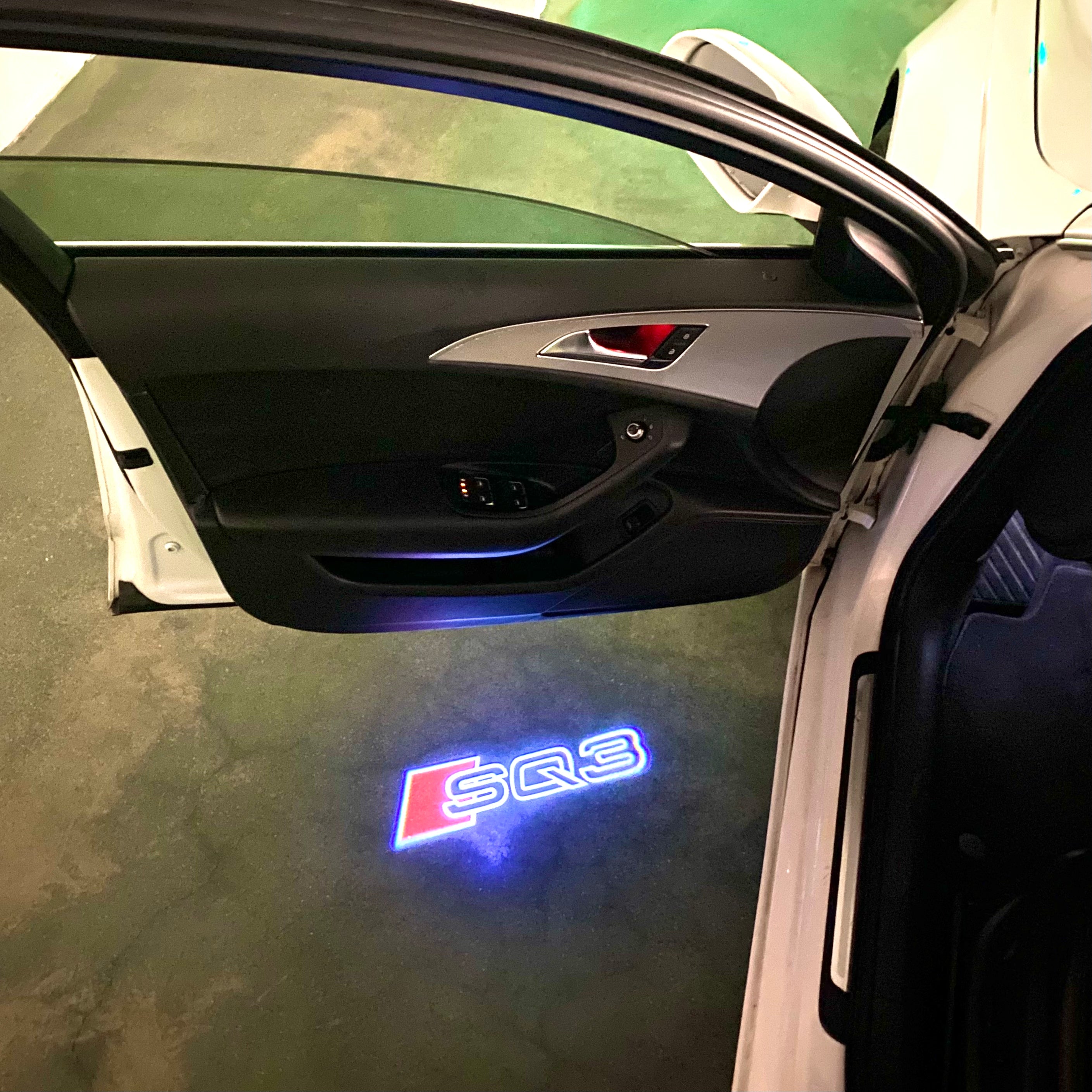 AUDI  SQ3 LOGO PROJECTOT LIGHTS  (quantity 1 = 2 Logo Films /2 door lights）Nr.12B62
