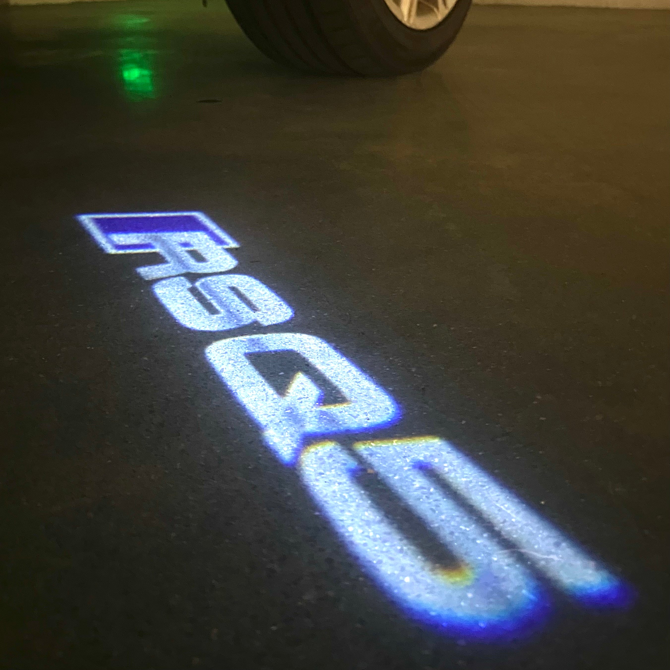 AUDI  RSQ5    LOGO PROJECTOT LIGHTS  (quantity 1 = 2 Logo Films /2 door lights）Nr.12B96