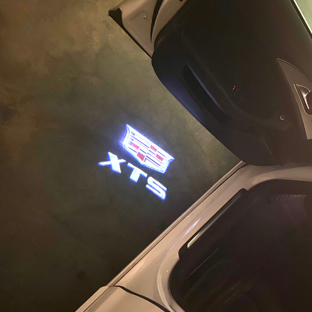 CADILLAC XTS LOGO PROJECTOT LIGHTS Nr.9742 (quantity 1 = 2 Logo Films /2 door lights）
