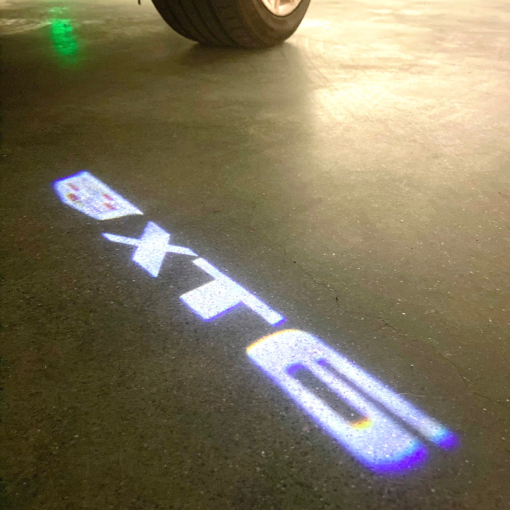 CADILLAC  XT6 LOGO PROJECTOT LIGHTS Nr.9792 (quantity 1 = 2 Logo Films /2 door lights）