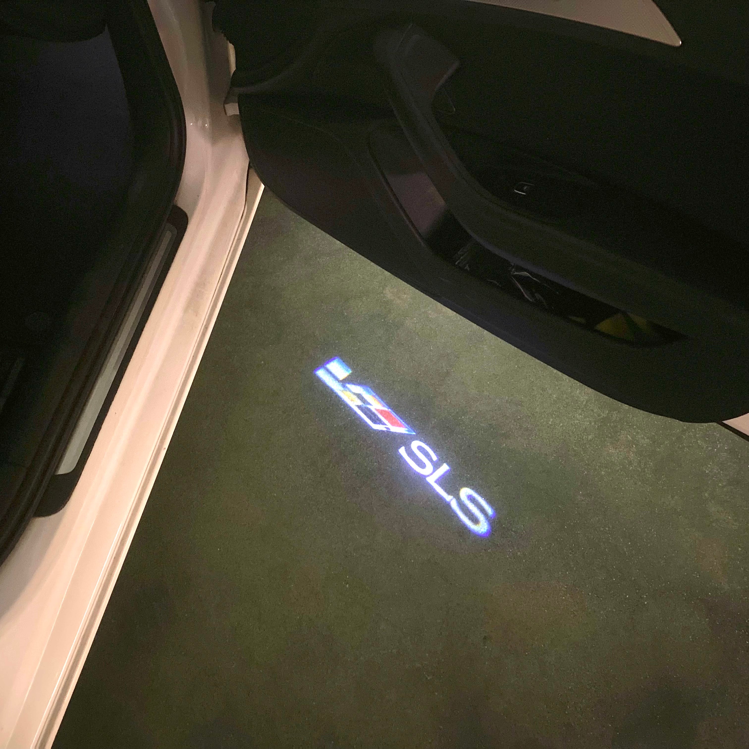 CADILLAC SLS LOGO PROJECTOT LIGHTS Nr.9801 (quantity 1 = 2 Logo Films /2 door lights）