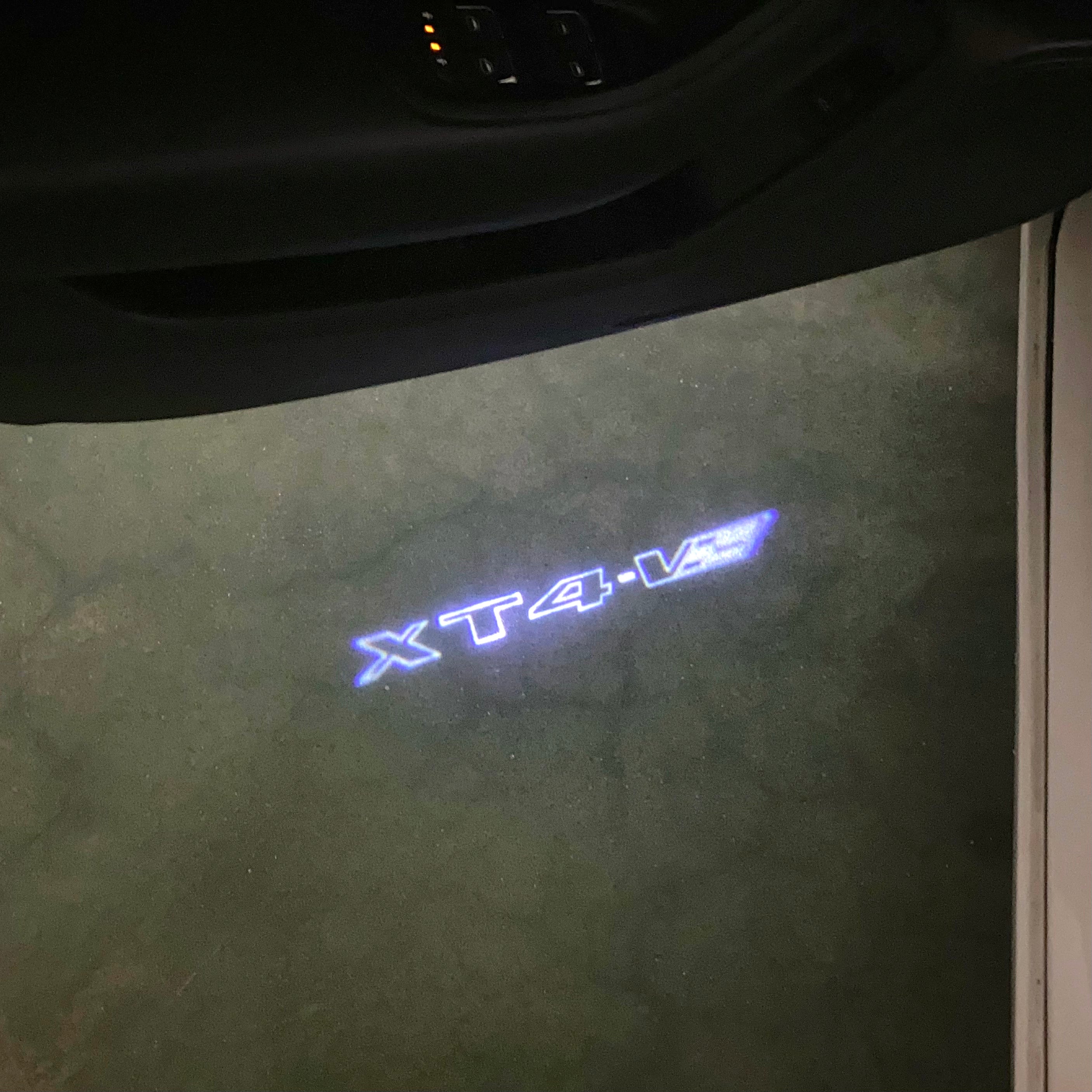 CADILLAC XT4 LOGO PROJECTOT LIGHTS Nr.9787 (quantity 1 = 2 Logo Films /2 door lights）