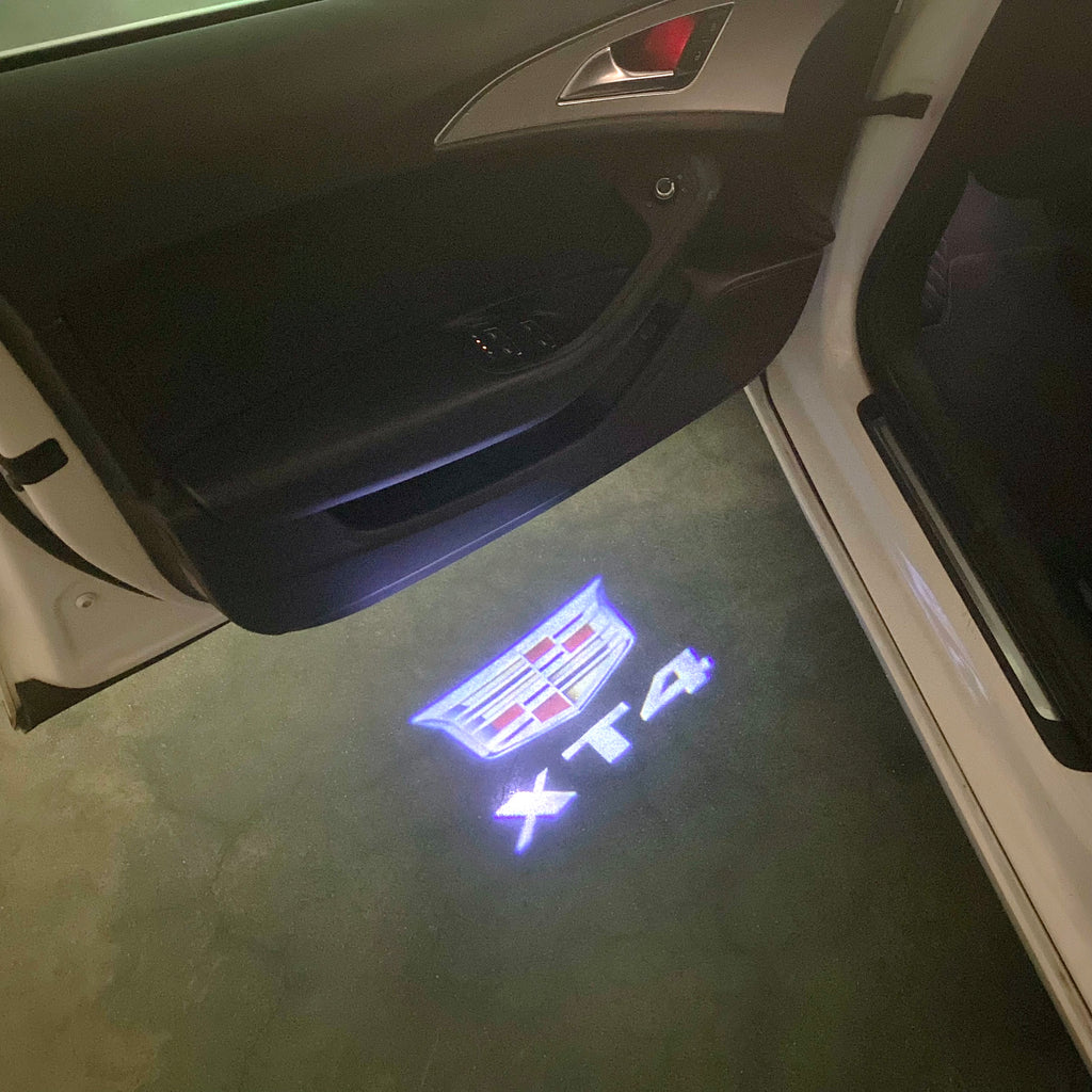 CADILLAC XT4 LOGO PROJECTOT LIGHTS Nr.9743 (quantity 1 = 2 Logo Films /2 door lights）