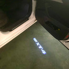 CADILLAC XT4 LOGO PROJECTOT LIGHTS Nr.9798 (quantity 1 = 2 Logo Films /2 door lights）