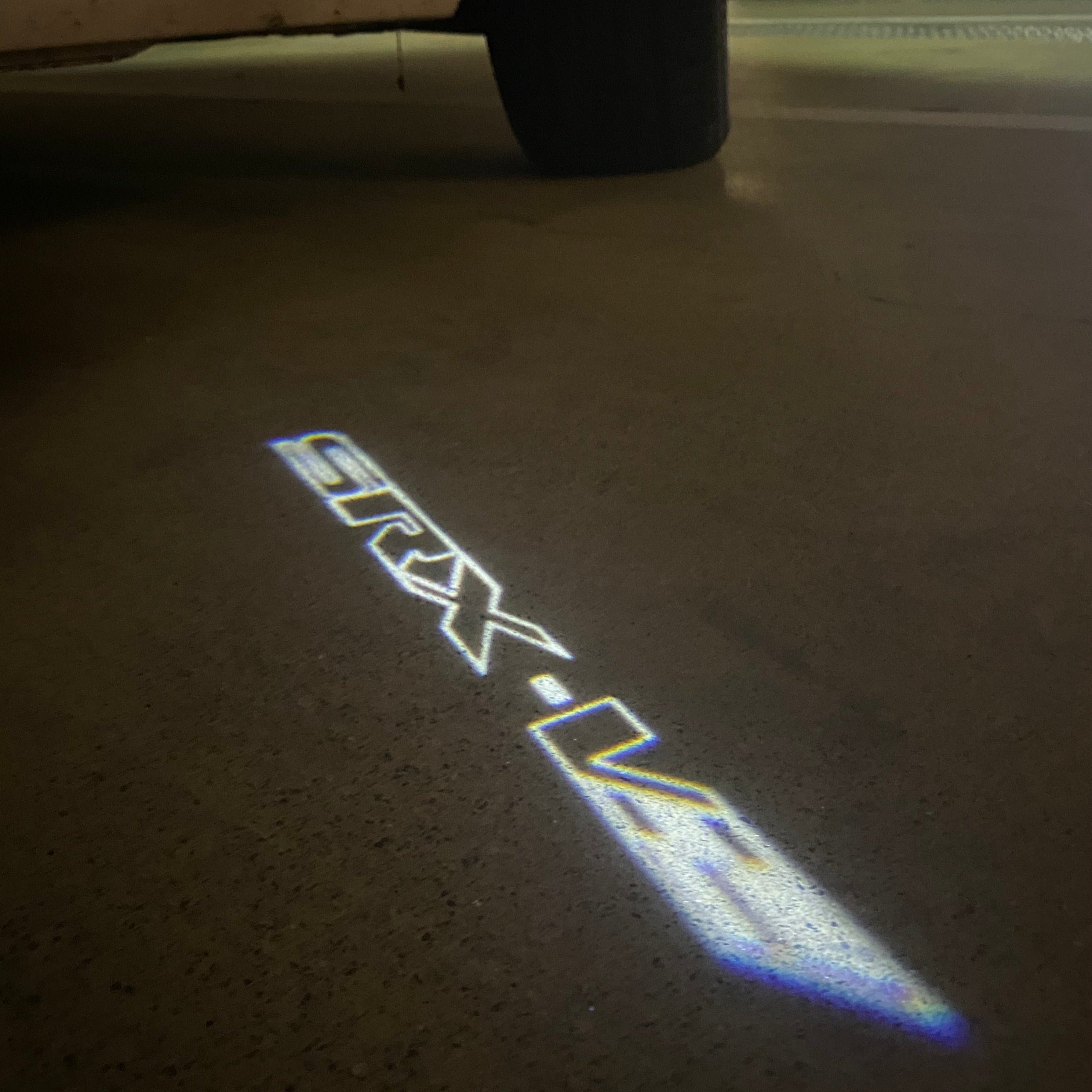 CADILLAC SRX LOGO PROJECTOT LIGHTS Nr.9785 (quantity 1 = 2 Logo Films /2 door lights）