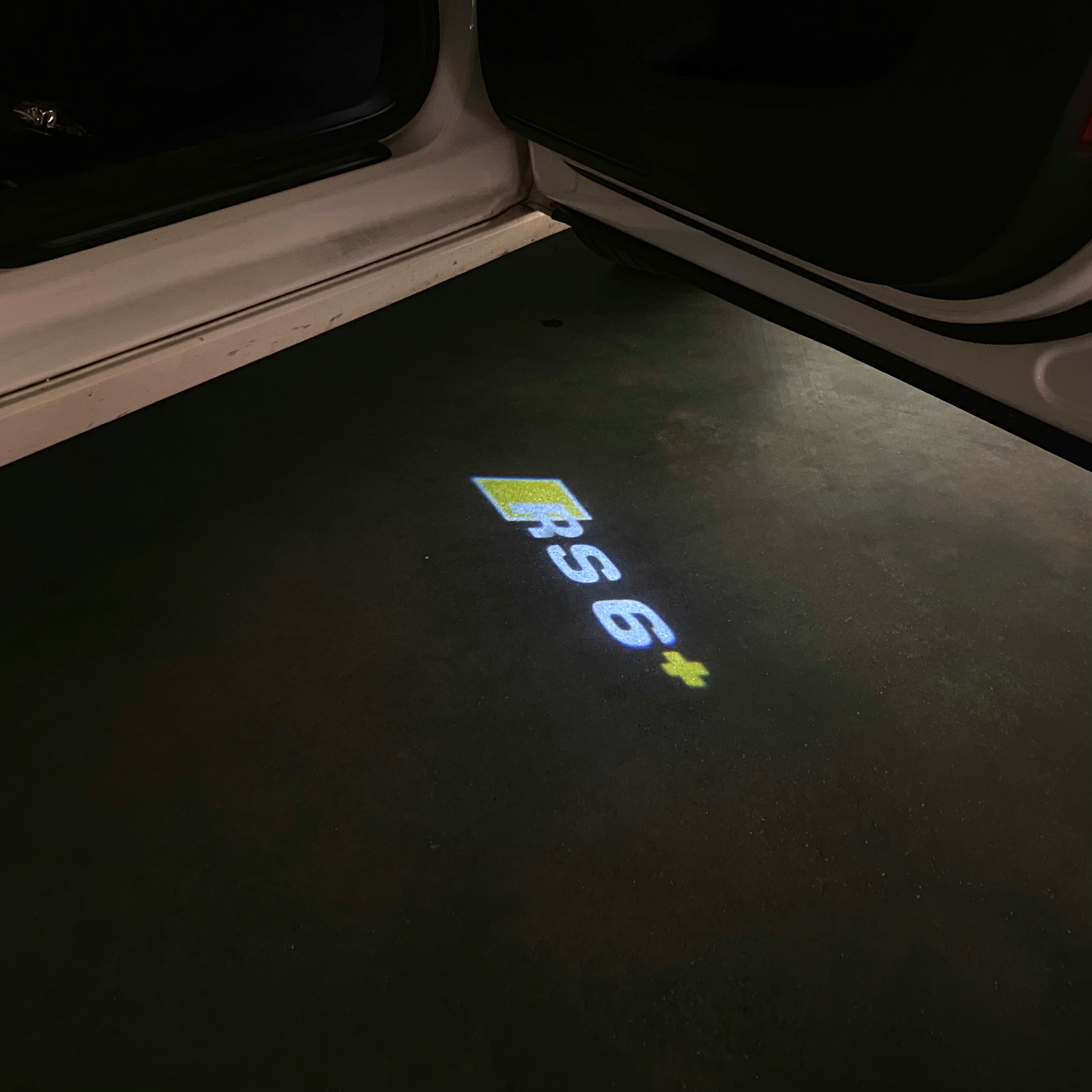AUDI RS6+ LOGO Projector Nr.A01001