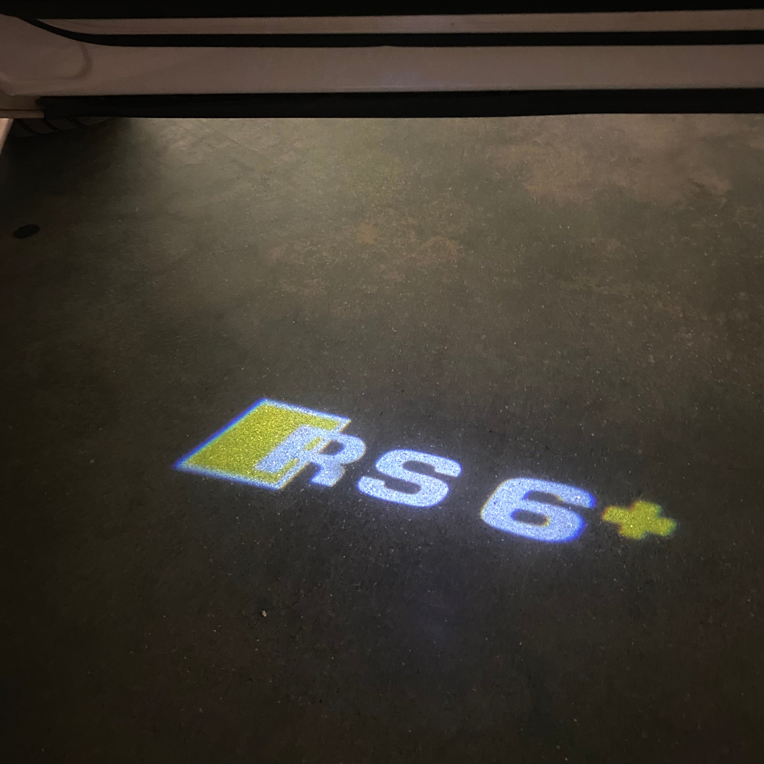 AUDI RS6+ LOGO Projector Nr.A01001
