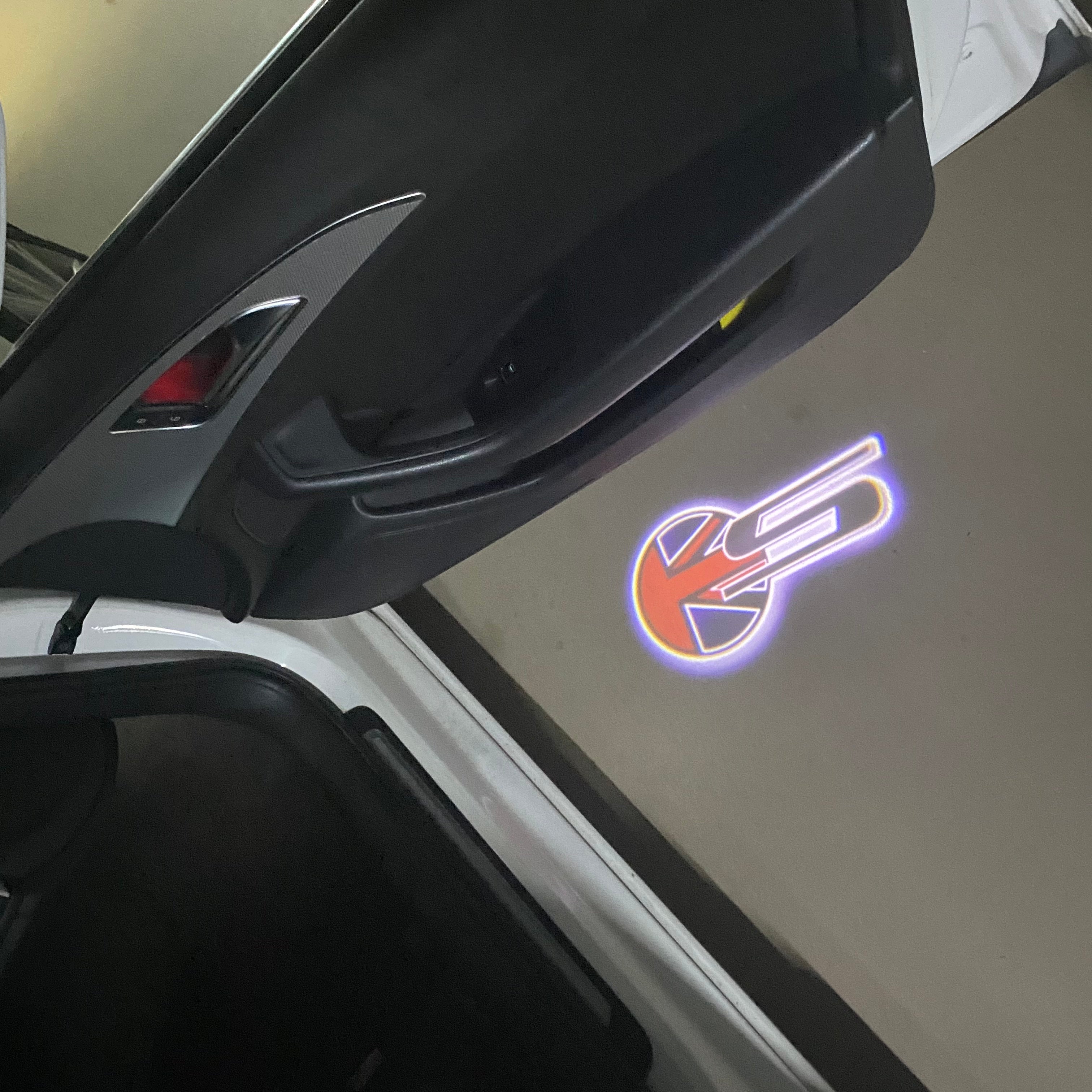 JAGUAR S LOGO PROJECROTR LIGHTS Nr.47  (quantity 1 = 1 sets/2 door lights)