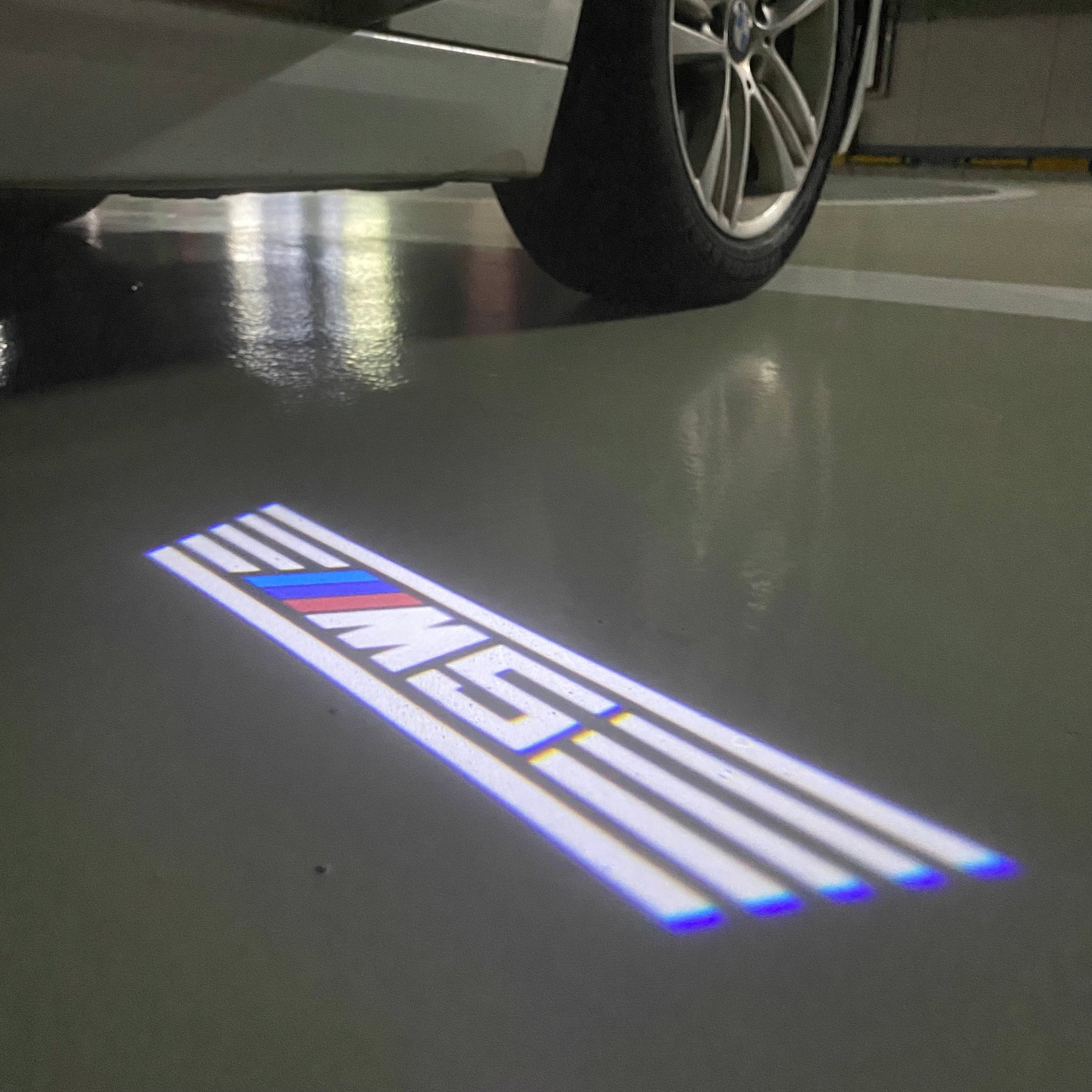 ÉCLAIRAGE DE PROJECTEUR BMW M3 LOGO Nr.24 (quantité 1 = 1 jeux / 2 feux de porte)