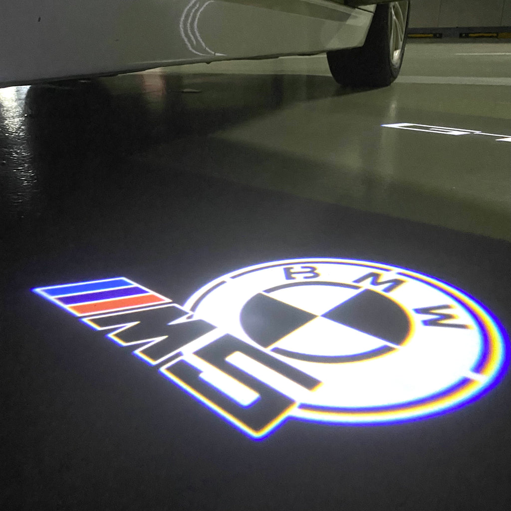 BMW M3 LOGO PROJECTOR LIGHTS Nr.24 (الكمية 1 = 1 مجموعة / 2 أضواء باب)