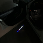 ÉCLAIRAGE DE PROJECTEUR BMW M3 LOGO Nr.24 (quantité 1 = 1 jeux / 2 feux de porte)