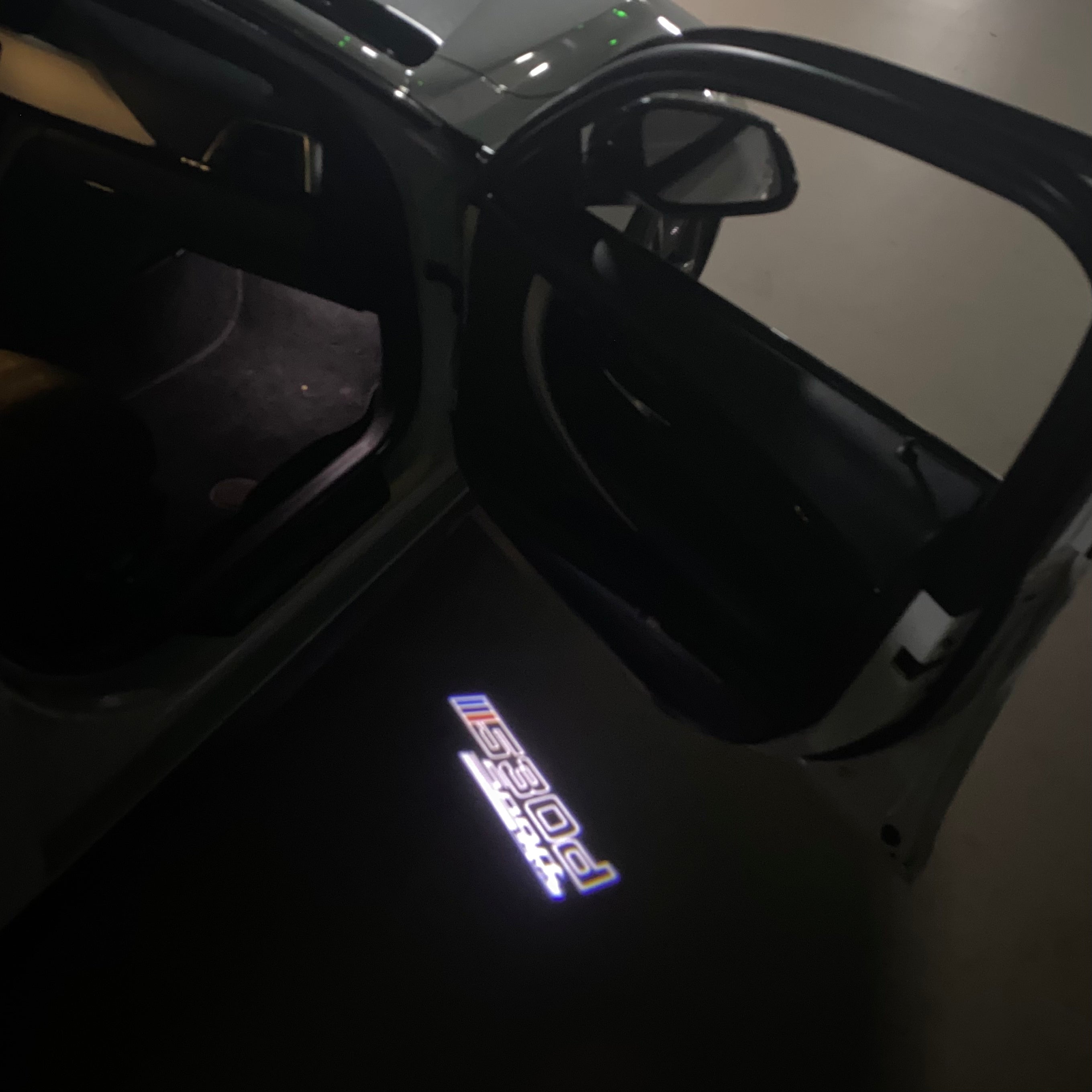 BMW M3 LOGO PROJECTOT LIGHTS Nr.24 (Menge 1 = 1 Sets/2 Türleuchten)