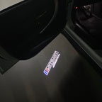 BMW M3 LOGO PROJECTOT LIGHTS Nr.24 (Menge 1 = 1 Sets/2 Türleuchten)