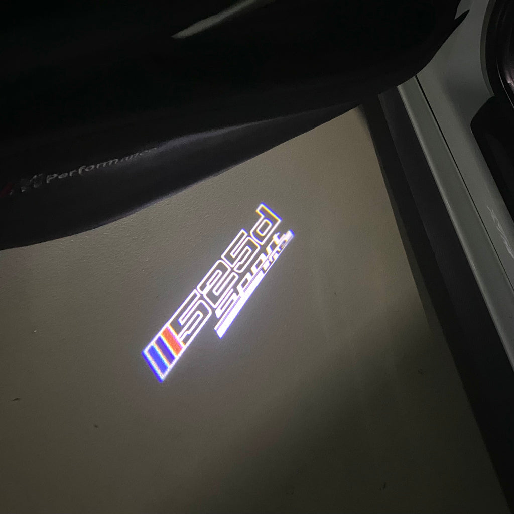 BMW M3 LOGO PROJECTOT LIGHTS Nr.24 (Menge 1 = 1 Sets/2 Türleuchten)