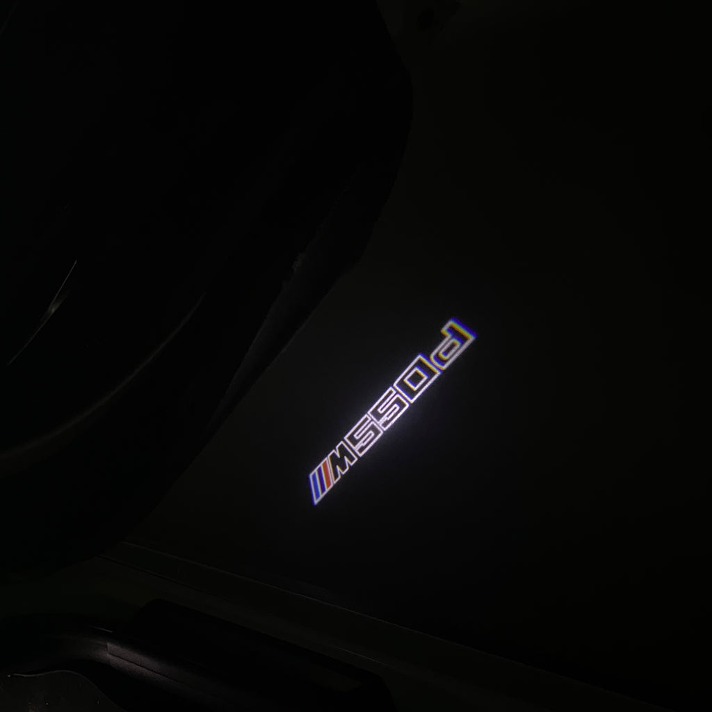 ÉCLAIRAGE DE PROJECTEUR BMW M3 LOGO Nr.24 (quantité 1 = 1 jeux / 2 feux de porte)