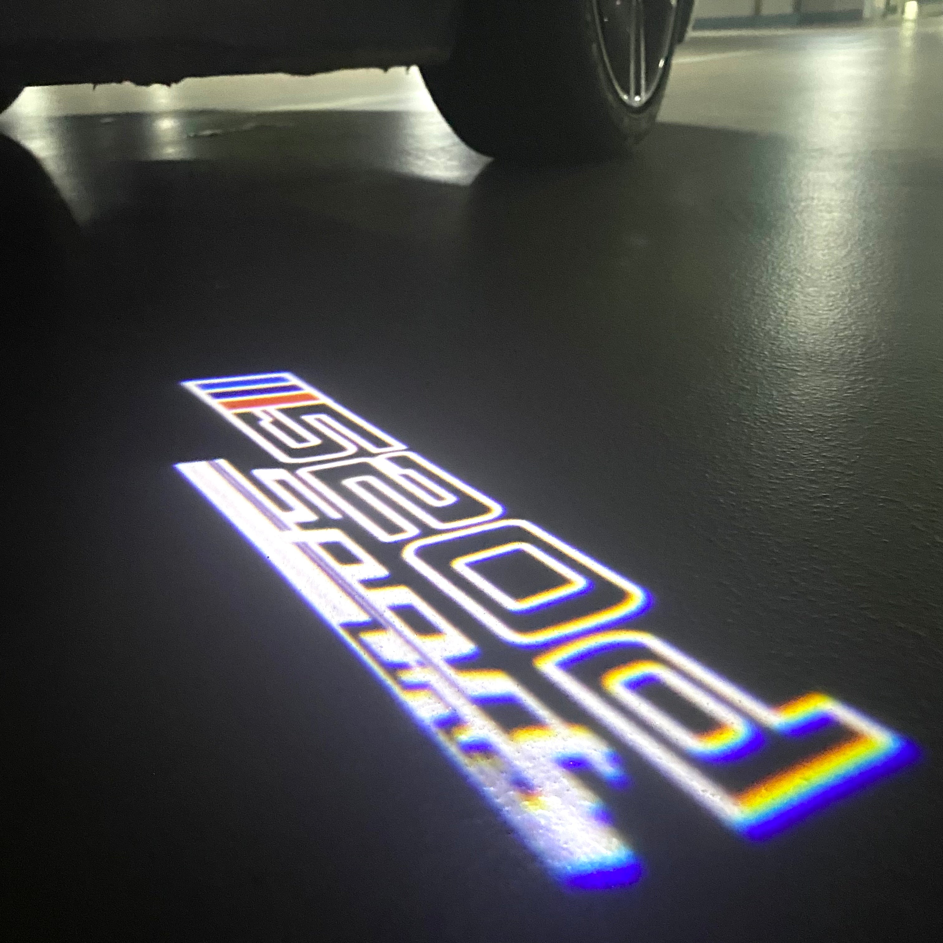 BMW M3 LOGO PROJECTOT LIGHTS Nr.24 (Menge 1 = 1 Sets/2 Türleuchten)