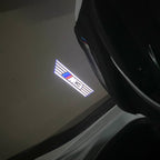 ÉCLAIRAGE DE PROJECTEUR BMW M3 LOGO Nr.24 (quantité 1 = 1 jeux / 2 feux de porte)