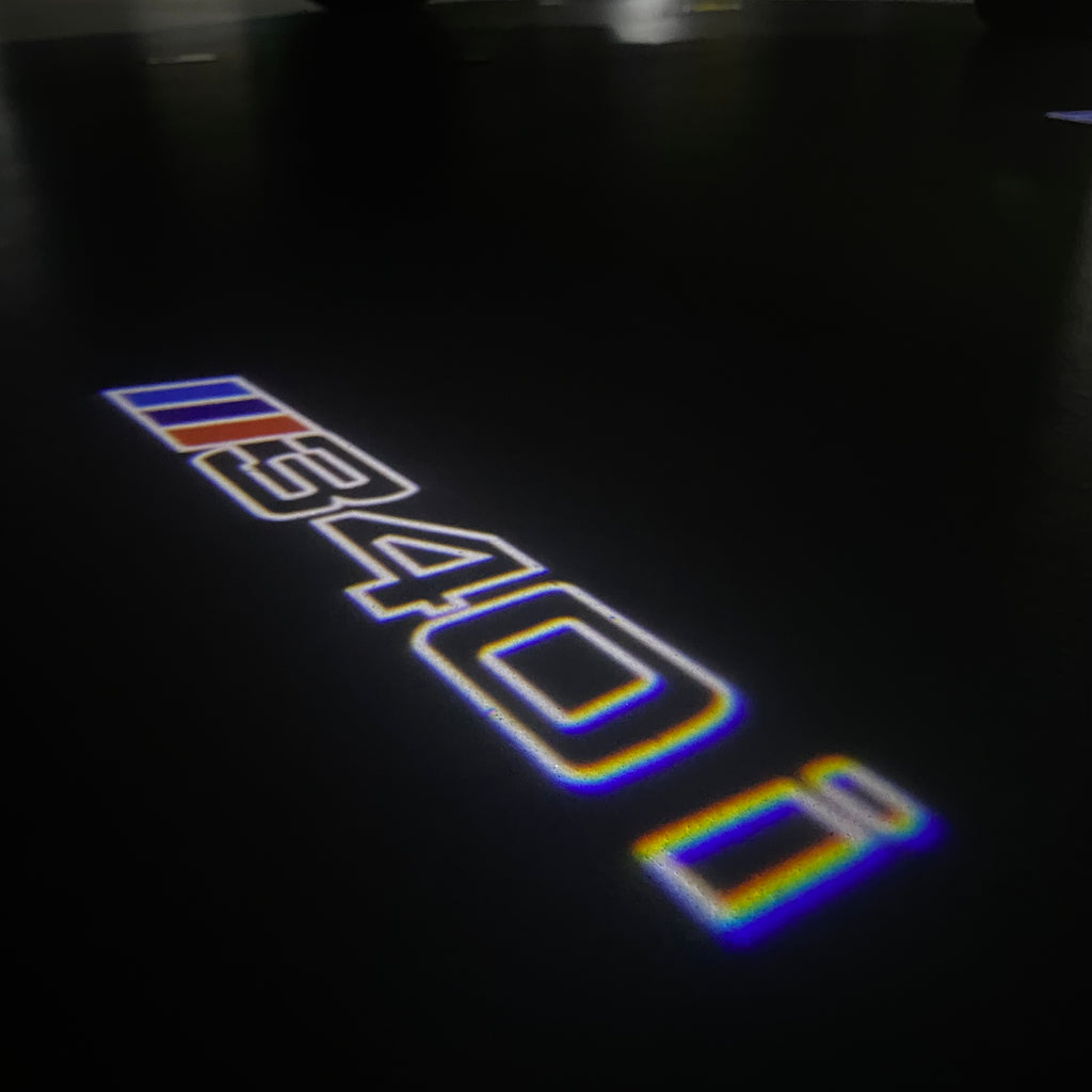 BMW M3 LOGO PROJECTOR LIGHTS Nr.24 (الكمية 1 = 1 مجموعة / 2 أضواء باب)