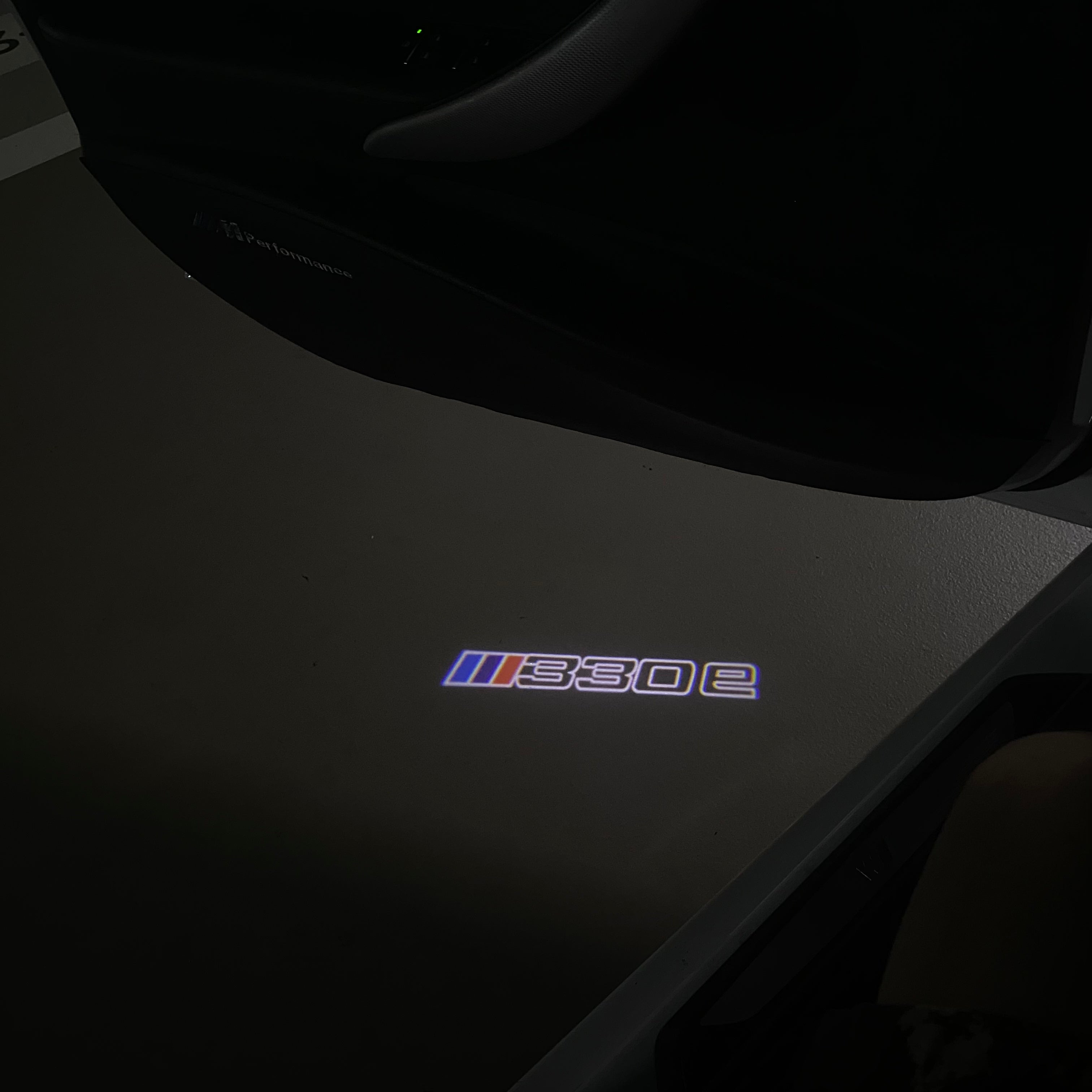 BMW M3 LOGO PROJECTOT LIGHTS Nr.24 (Menge 1 = 1 Sets/2 Türleuchten)