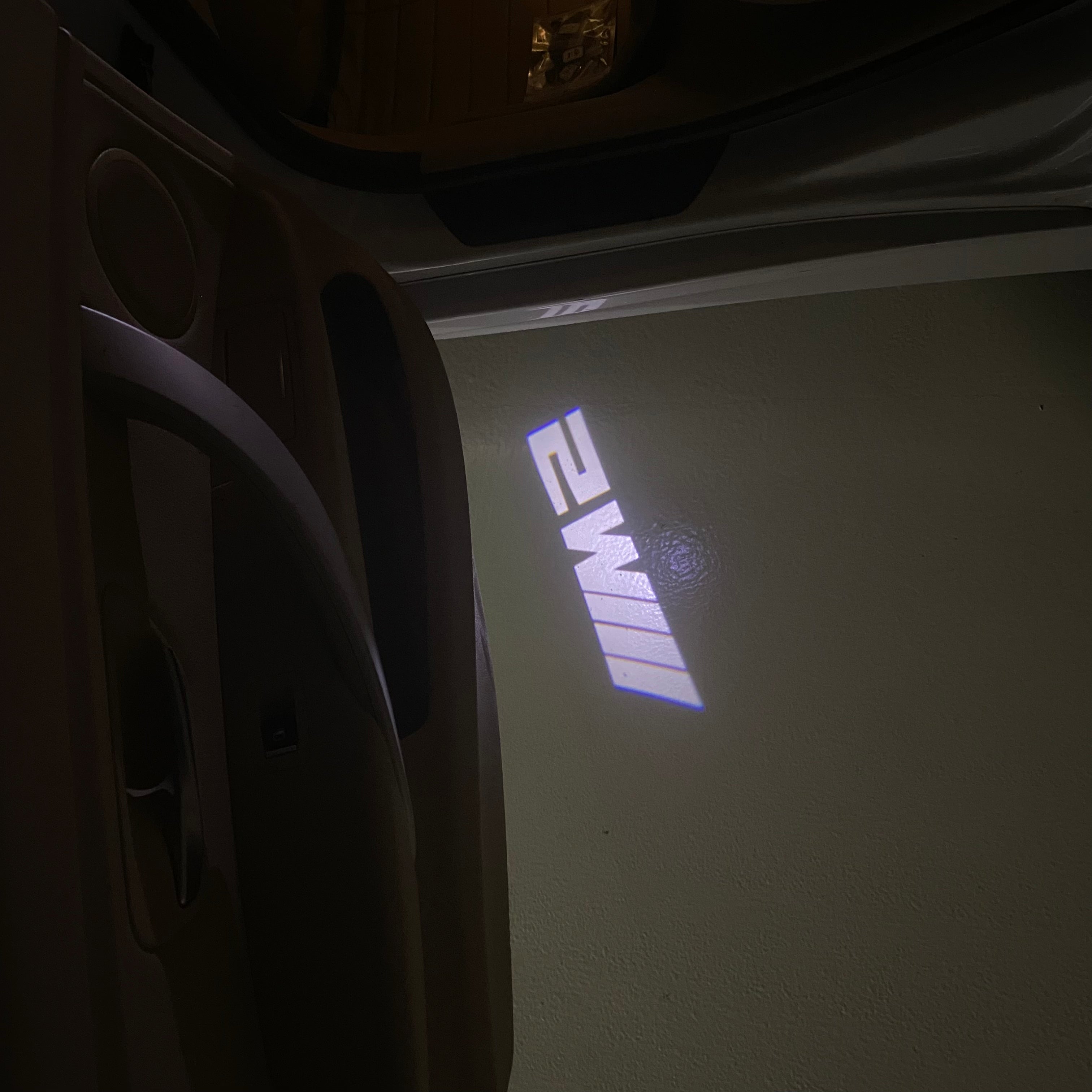 BMW M3 LOGO PROJECTOT LIGHTS Nr.24 (quantità 1 = 1 set/2 luci porta)