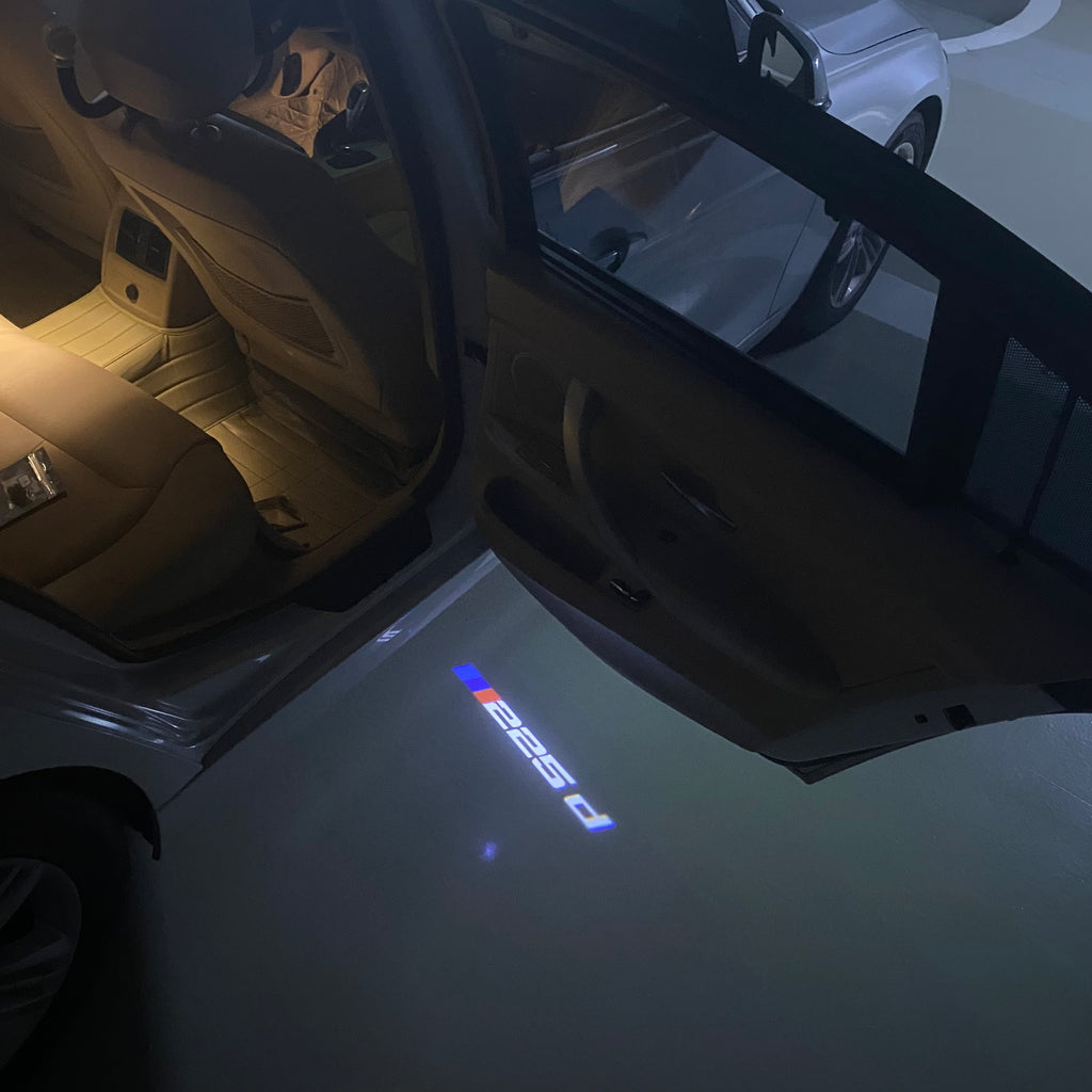 ÉCLAIRAGE DE PROJECTEUR BMW M3 LOGO Nr.24 (quantité 1 = 1 jeux / 2 feux de porte)