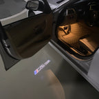 BMW M3 LOGO PROJECTOR LIGHTS Nr.24 (الكمية 1 = 1 مجموعة / 2 أضواء باب)