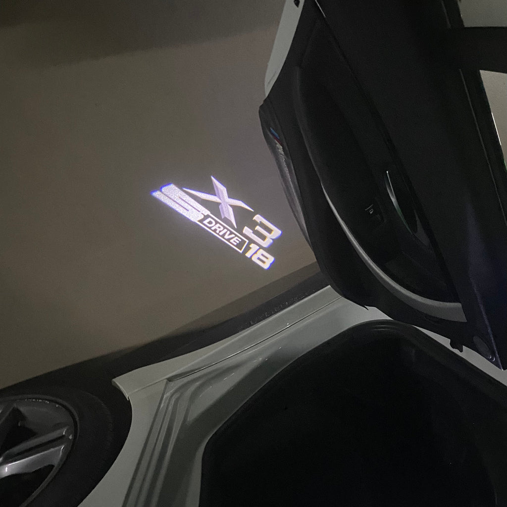 BMW M3 LOGO PROJECTOT LIGHTS Nr.24 (Menge 1 = 1 Sets/2 Türleuchten)