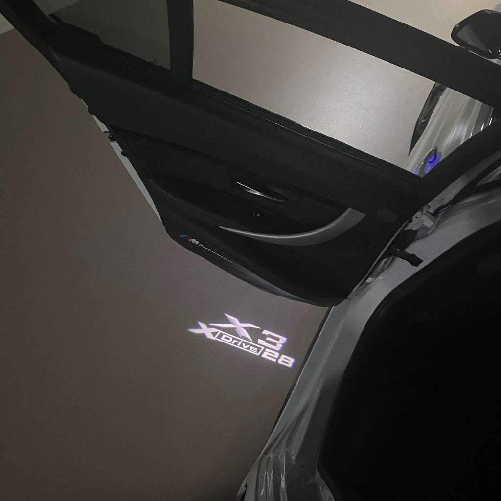 BMW M3 LOGO PROJECTOT LIGHTS Nr.24 (Menge 1 = 1 Sets/2 Türleuchten)