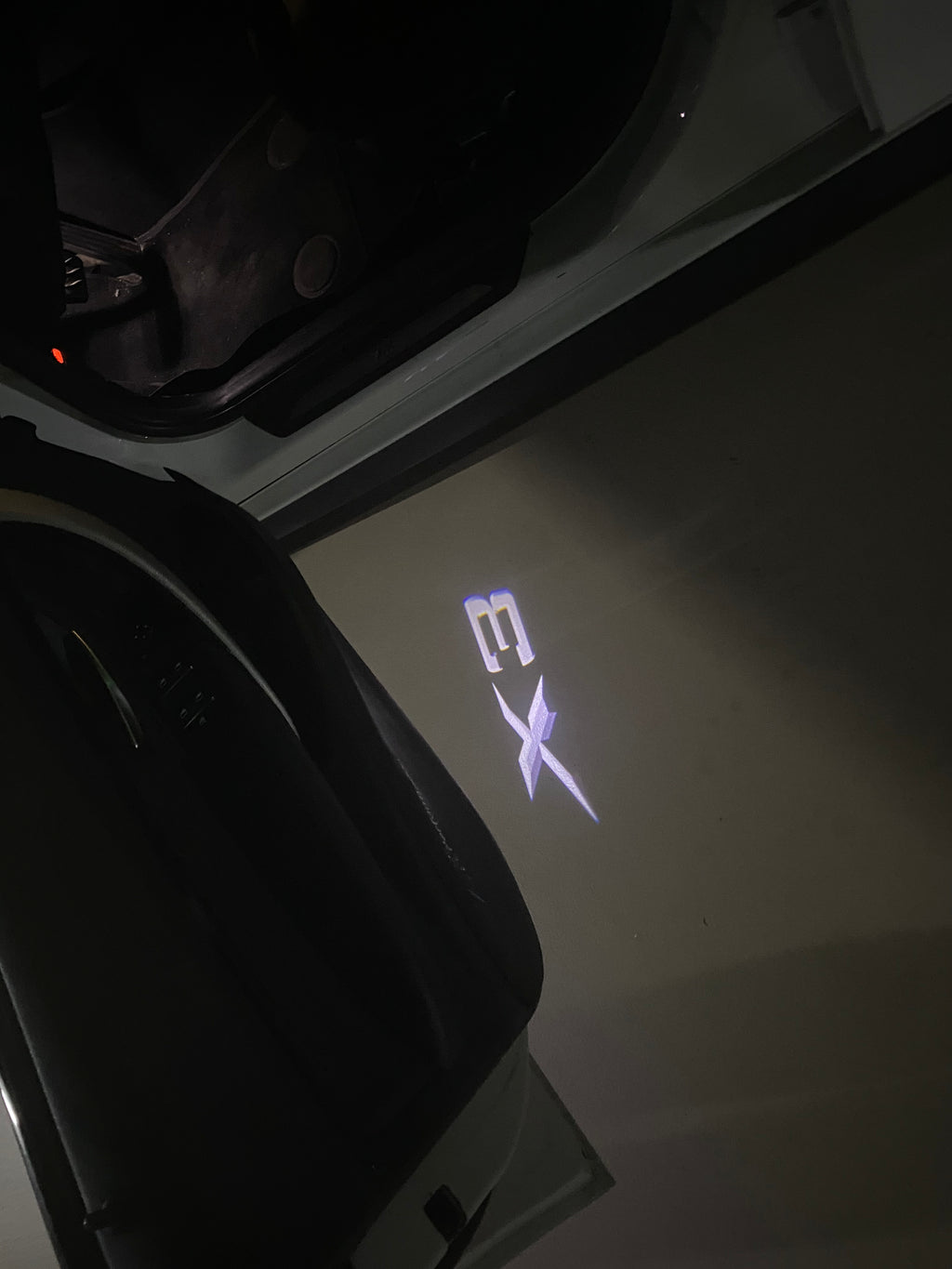 BMW M3 LOGO PROJECTOT LIGHTS Nr.24 (Menge 1 = 1 Sets/2 Türleuchten)