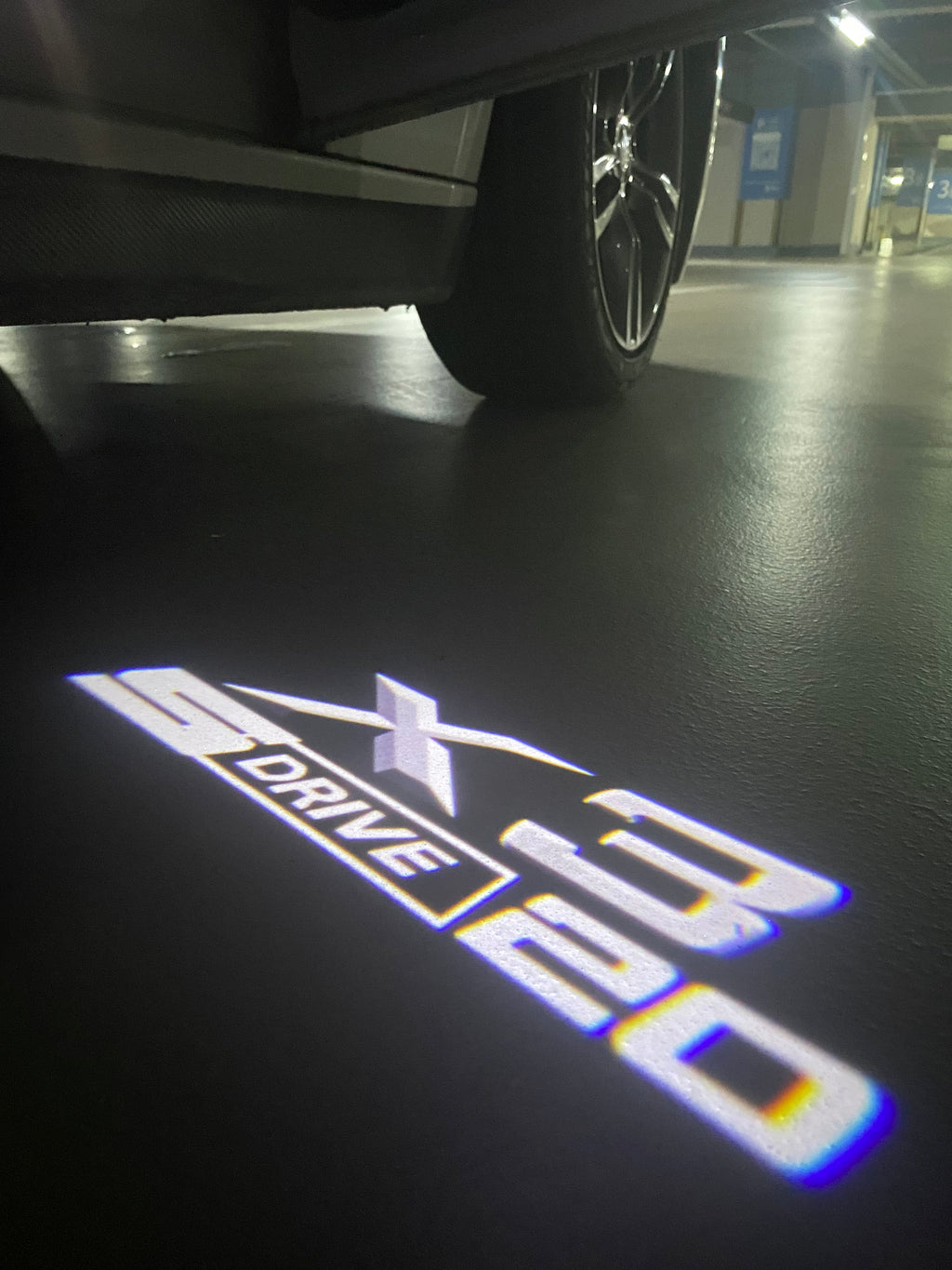 BMW M3 LOGO PROJECTOT LIGHTS Nr.24 (Menge 1 = 1 Sets/2 Türleuchten)