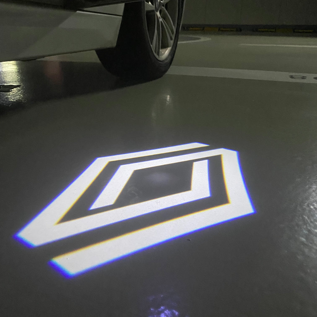 RENAULT ORIGINAL LOGO PROJECROTR LIGHTS Nr.0962 (quantity  1 =  2 Logo Film & 2 door lights)
