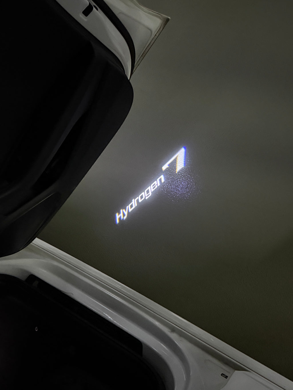 BMW M3 LOGO PROJECTOT LIGHTS Nr.24 (Menge 1 = 1 Sets/2 Türleuchten)