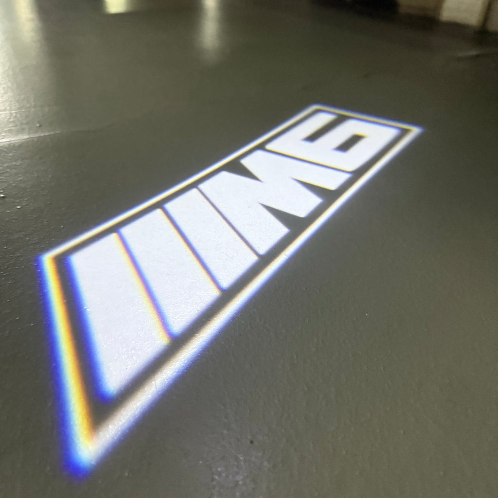 ÉCLAIRAGE DE PROJECTEUR BMW M3 LOGO Nr.24 (quantité 1 = 1 jeux / 2 feux de porte)