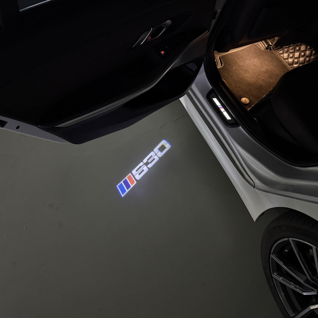 ÉCLAIRAGE DE PROJECTEUR BMW M3 LOGO Nr.24 (quantité 1 = 1 jeux / 2 feux de porte)