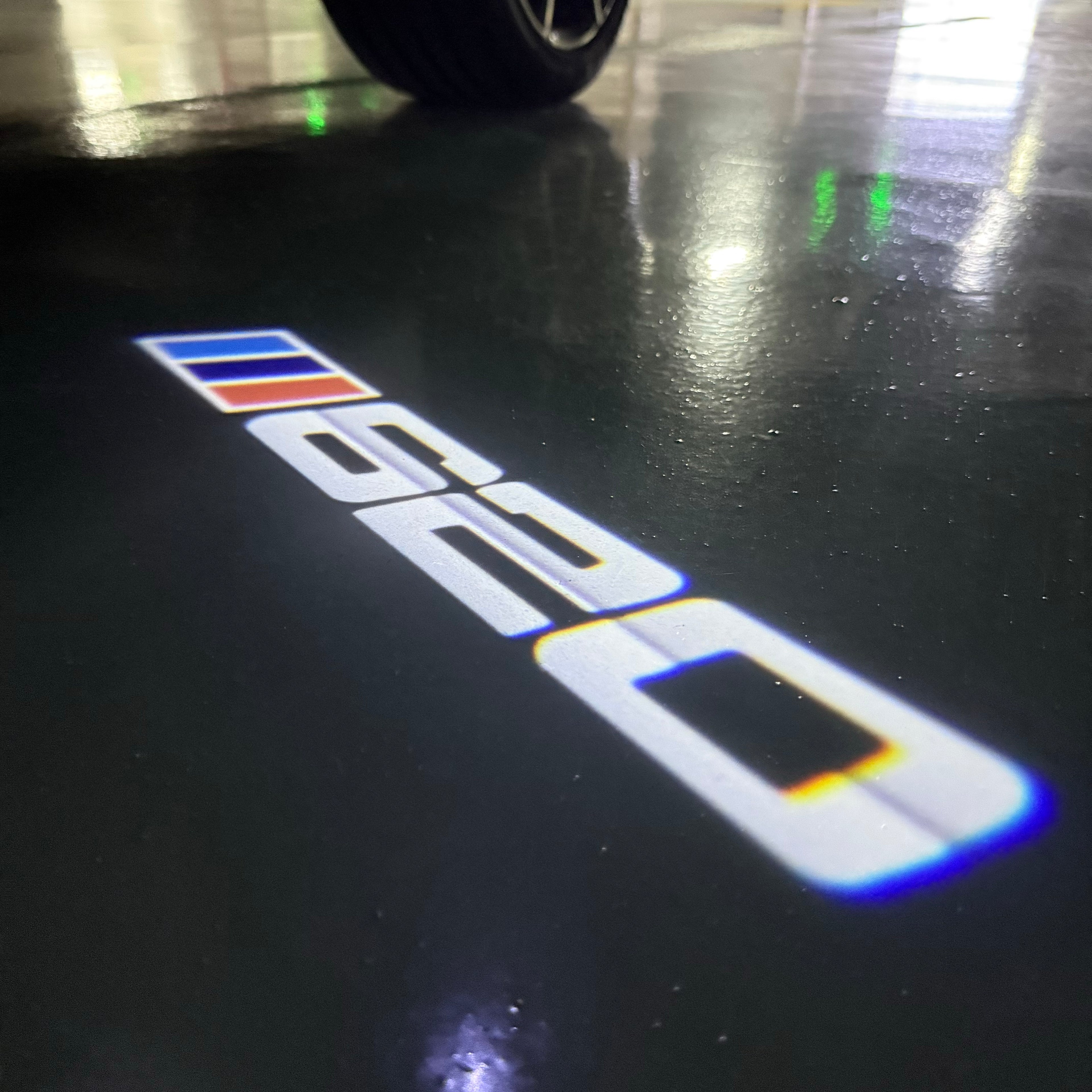 BMW M3 LOGO PROJECTOT LIGHTS Nr.24 (quantità 1 = 1 set/2 luci porta)