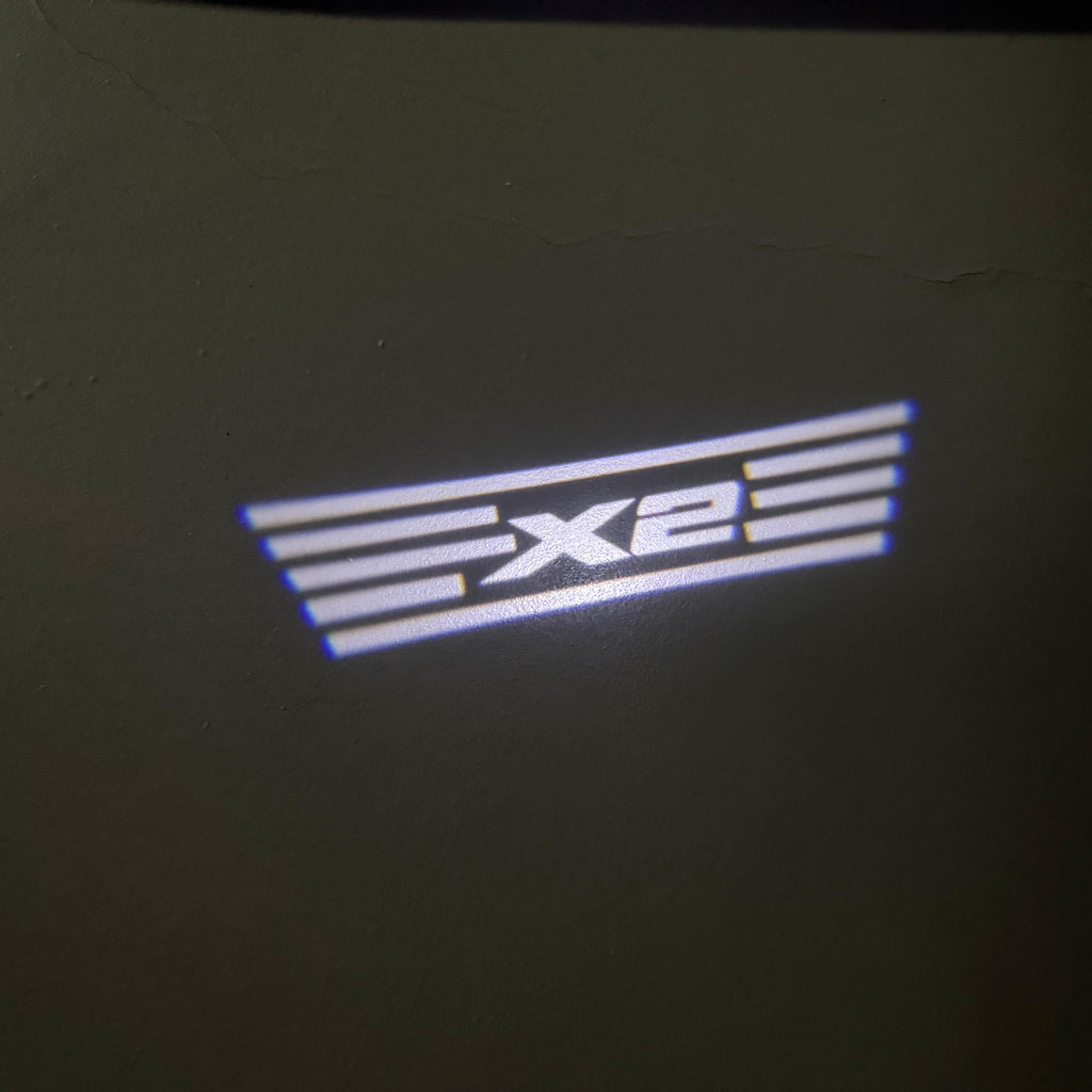 BMW M3 LOGO PROJECTOT LIGHTS Nr.24 (Menge 1 = 1 Sets/2 Türleuchten)