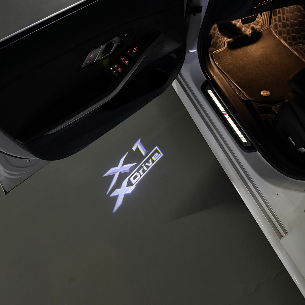 ÉCLAIRAGE DE PROJECTEUR BMW M3 LOGO Nr.24 (quantité 1 = 1 jeux / 2 feux de porte)