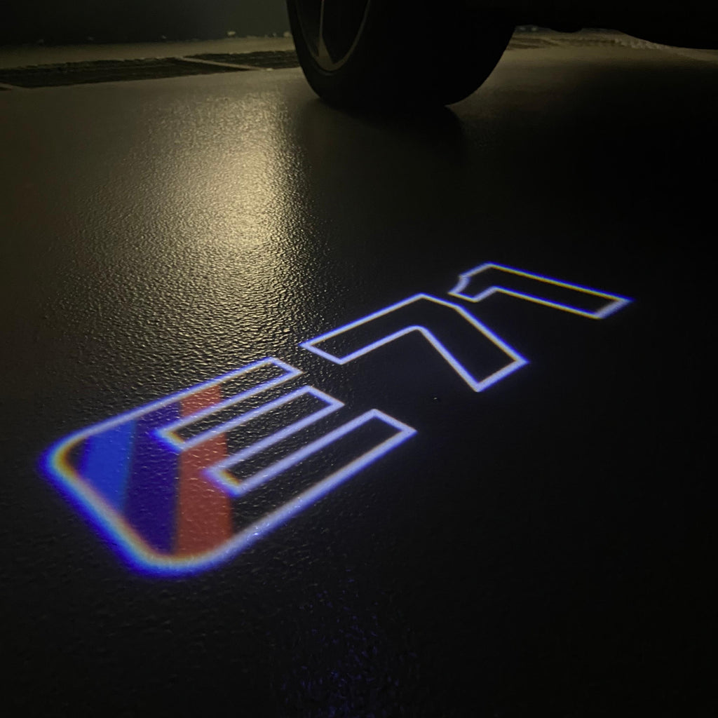 BMW M3 LOGO PROJECTOT LIGHTS Nr.24 (quantità 1 = 1 set/2 luci porta)