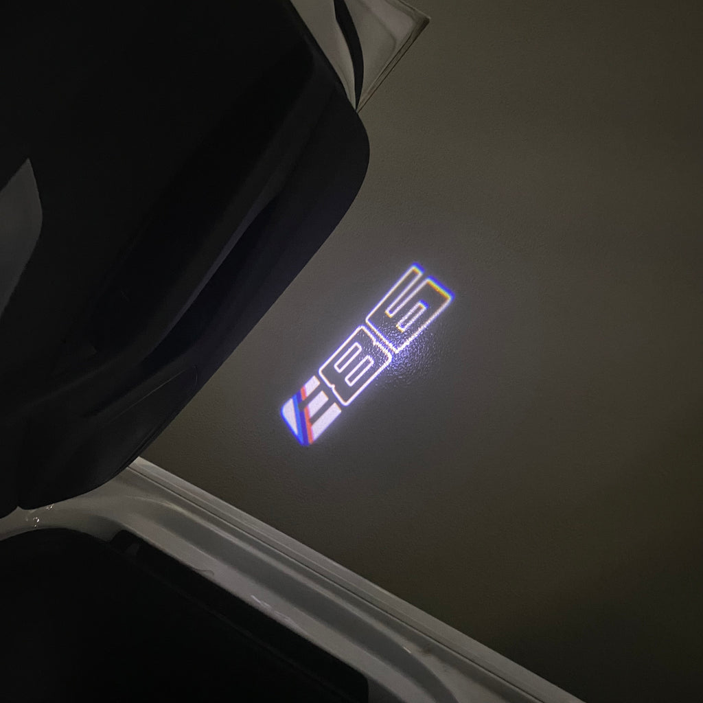 ÉCLAIRAGE DE PROJECTEUR BMW M3 LOGO Nr.24 (quantité 1 = 1 jeux / 2 feux de porte)