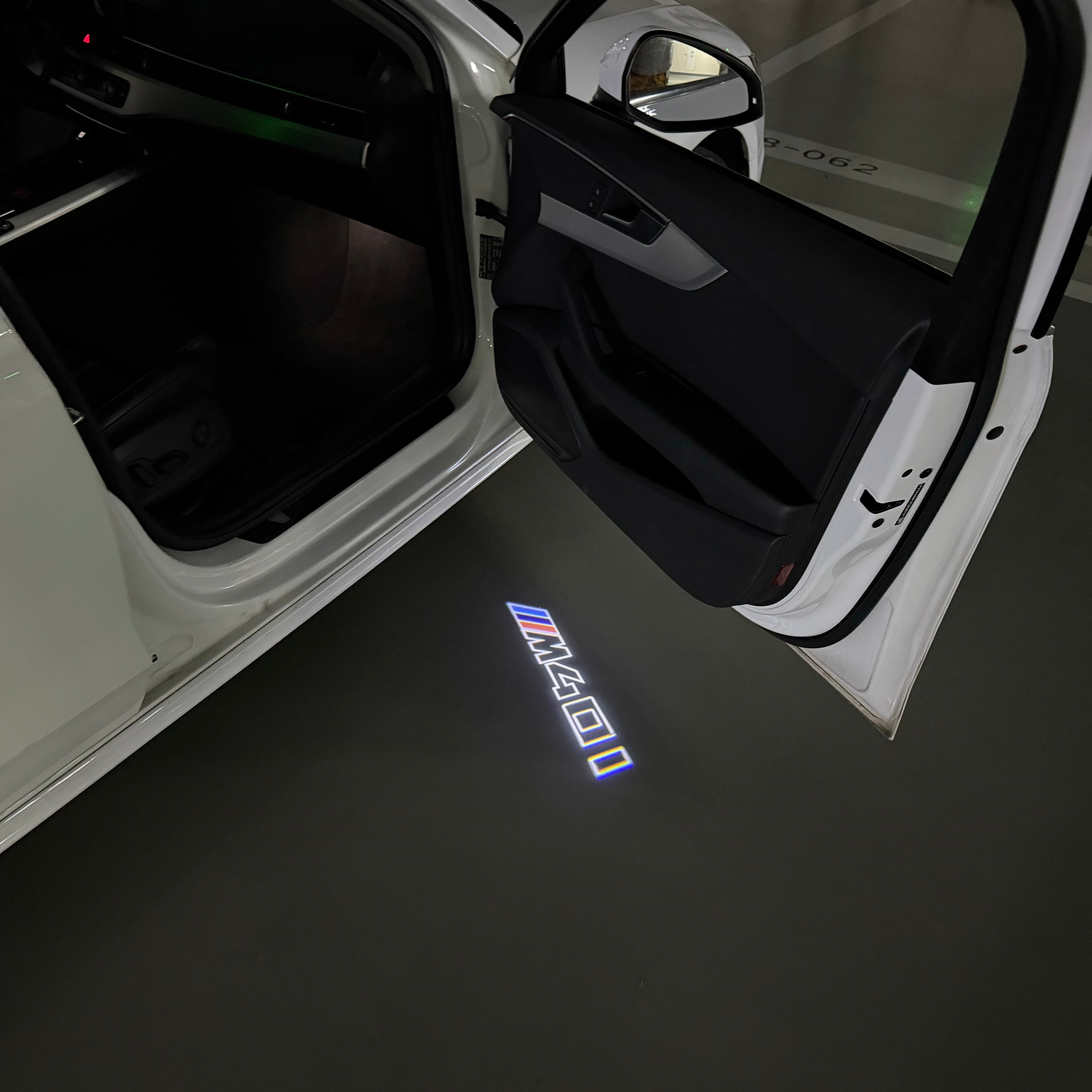 BMW M3 LOGO PROJECTOT LIGHTS Nr.24 (quantità 1 = 1 set/2 luci porta)