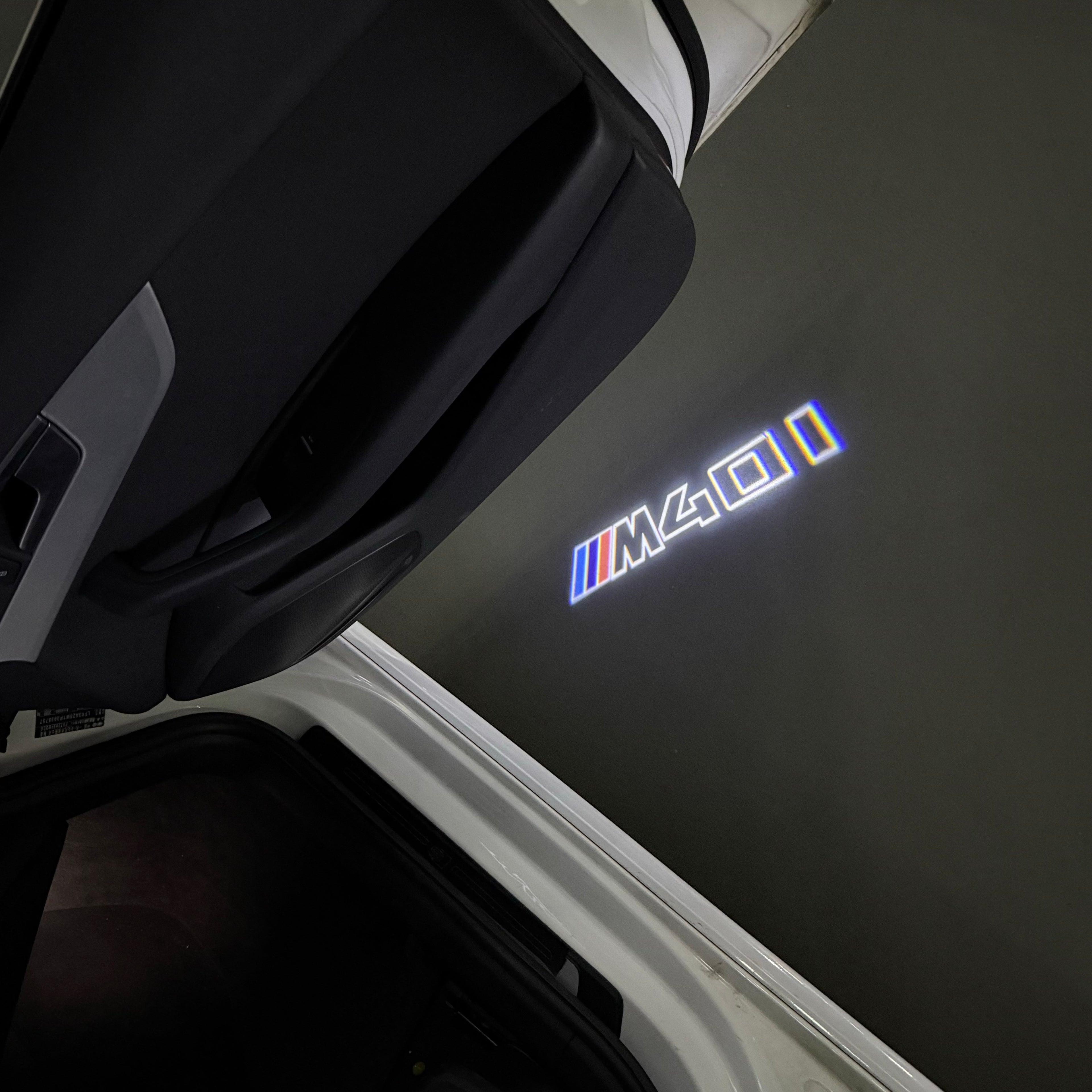 BMW M3 LOGO PROJECTOT LIGHTS Nr.24 (quantità 1 = 1 set/2 luci porta)