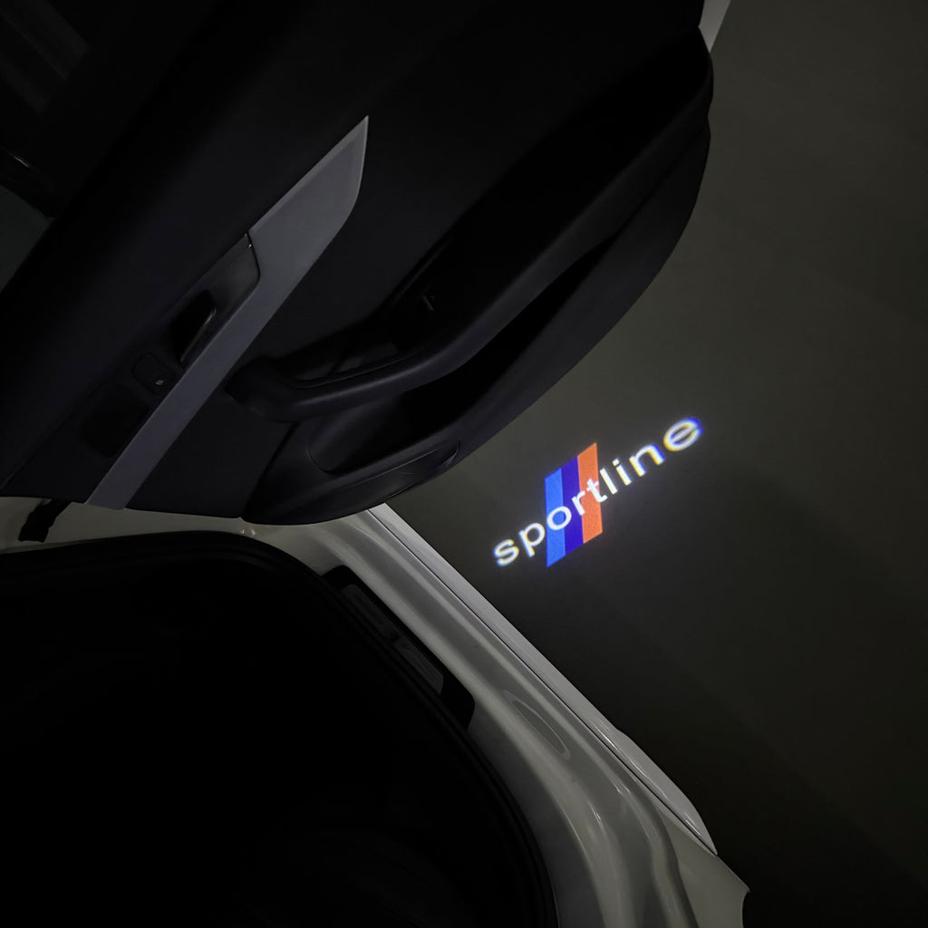 BMW M3 LOGO PROJECTOR LIGHTS Nr.24 (الكمية 1 = 1 مجموعة / 2 أضواء باب)