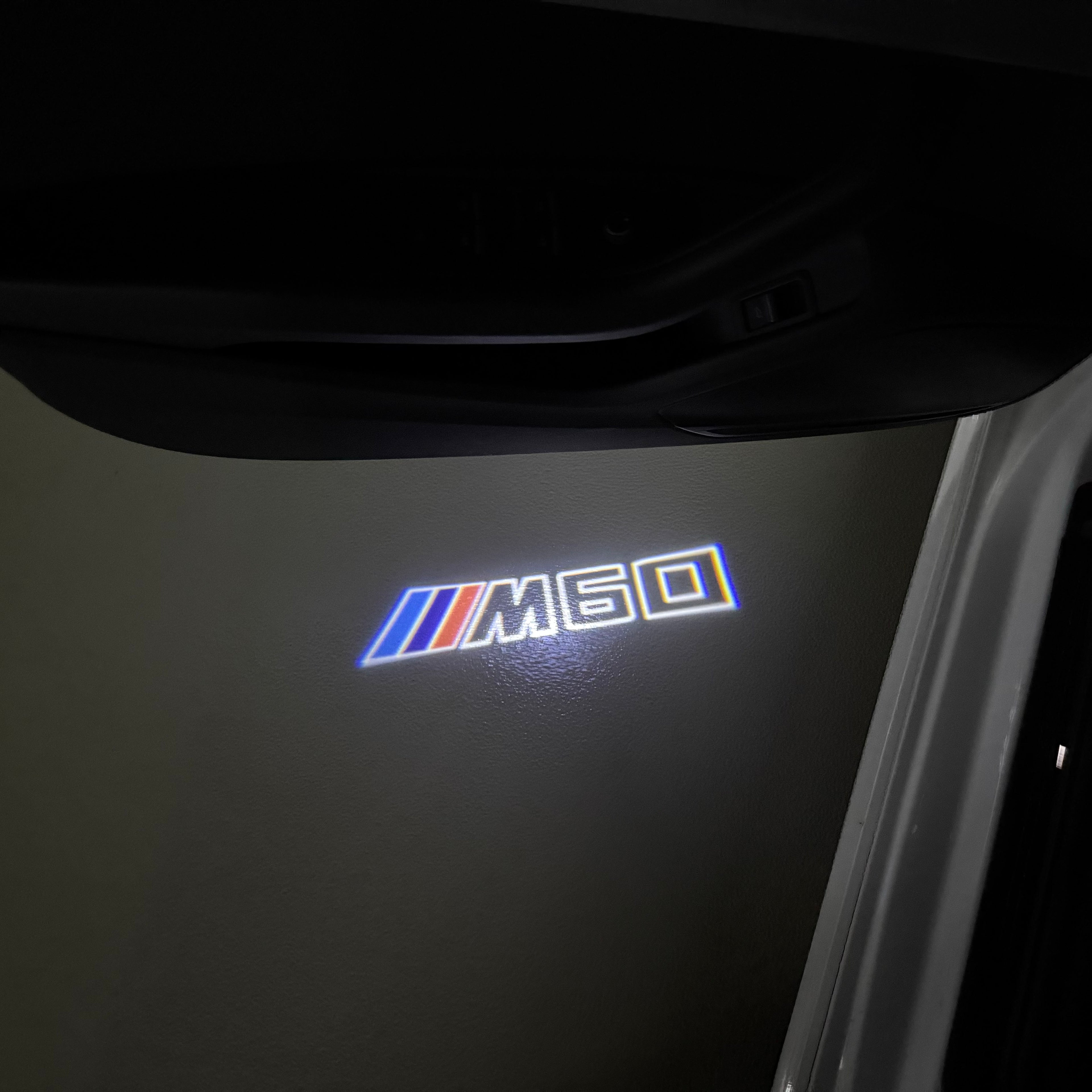 BMW M3 LOGO PROJECTOT LIGHTS Nr.24 (quantità 1 = 1 set/2 luci porta)