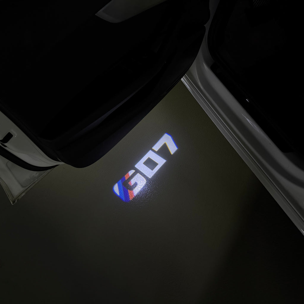 BMW X7 / X7M G07   LOGO PROJECTOT LIGHTS (quantity 1 = 1 sets/2 door lights) Nr.6024q0t0112