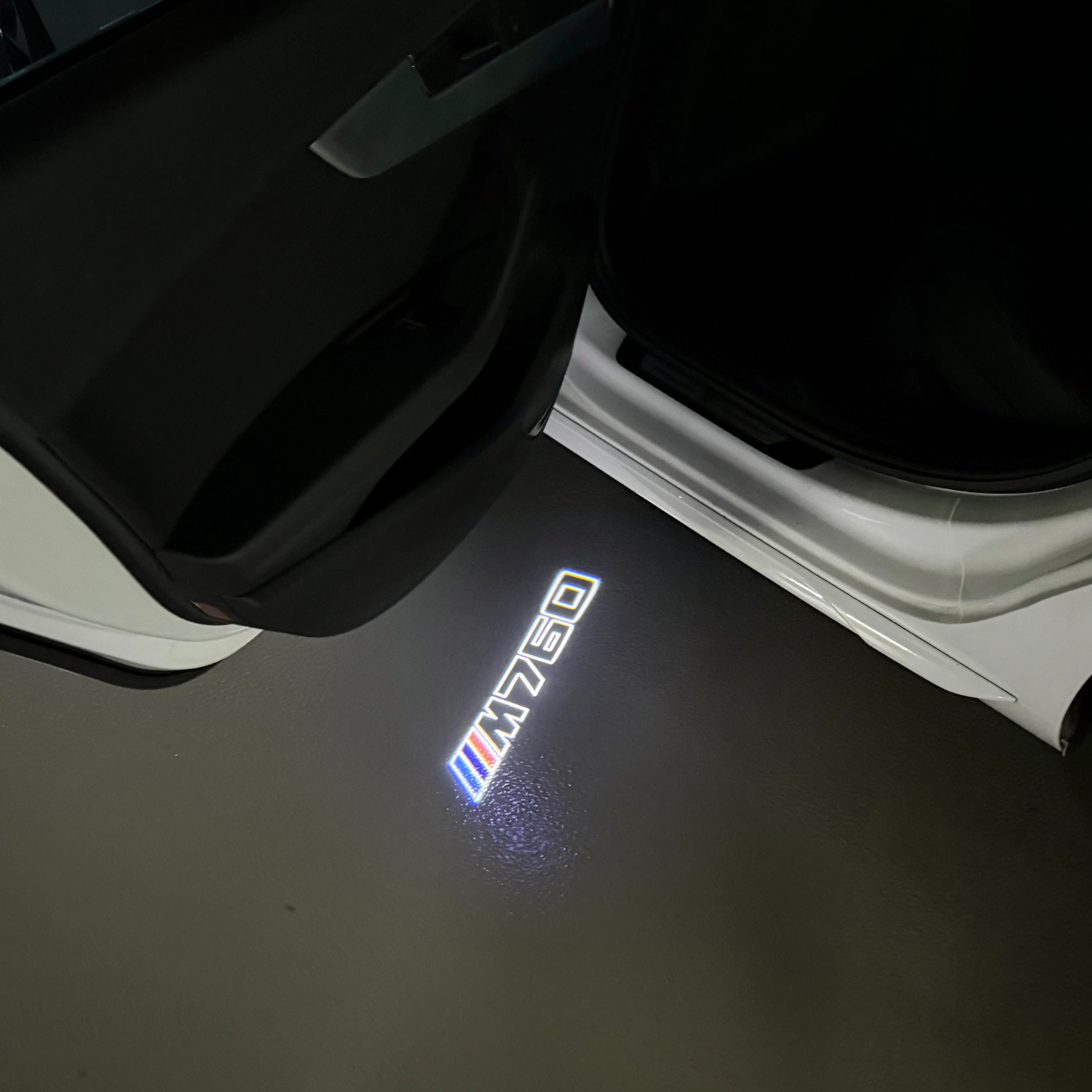 BMW M3 LOGO PROJECTOT LIGHTS Nr.24 (quantità 1 = 1 set/2 luci porta)
