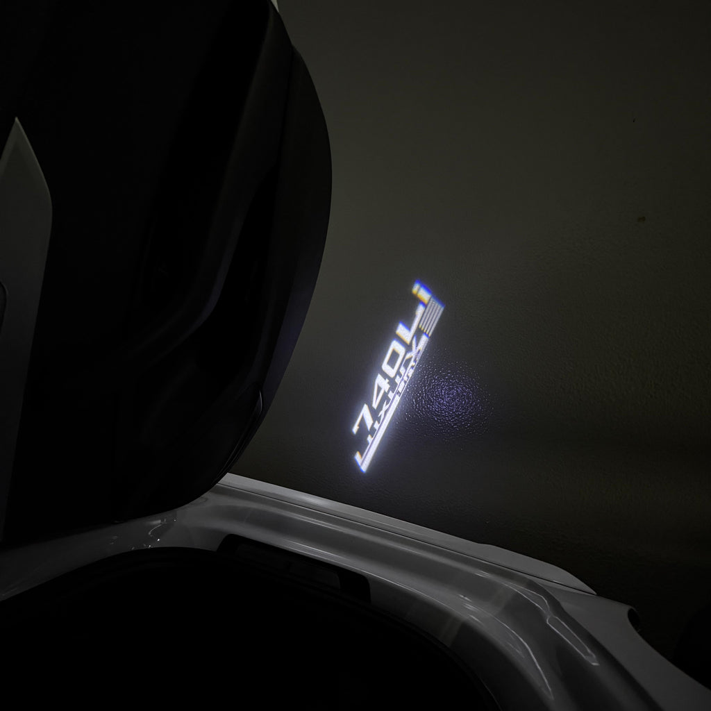 BMW M3 LOGO PROJECTOR LIGHTS Nr.24 (الكمية 1 = 1 مجموعة / 2 أضواء باب)
