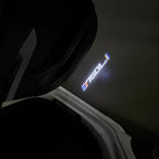 BMW M3 LOGO PROJECTOR LIGHTS Nr.24 (الكمية 1 = 1 مجموعة / 2 أضواء باب)