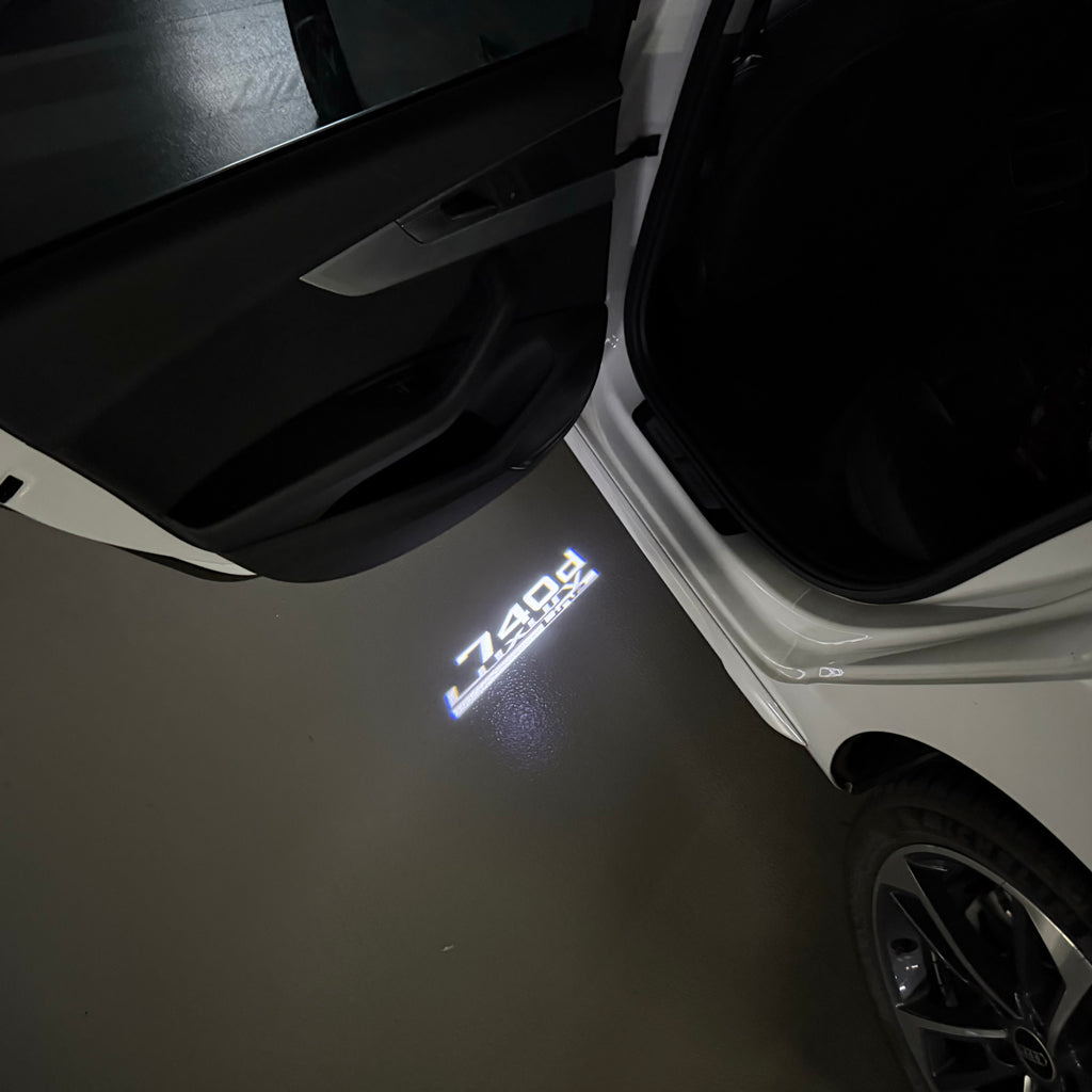 BMW M3 LOGO PROJECTOR LIGHTS Nr.24 (الكمية 1 = 1 مجموعة / 2 أضواء باب)